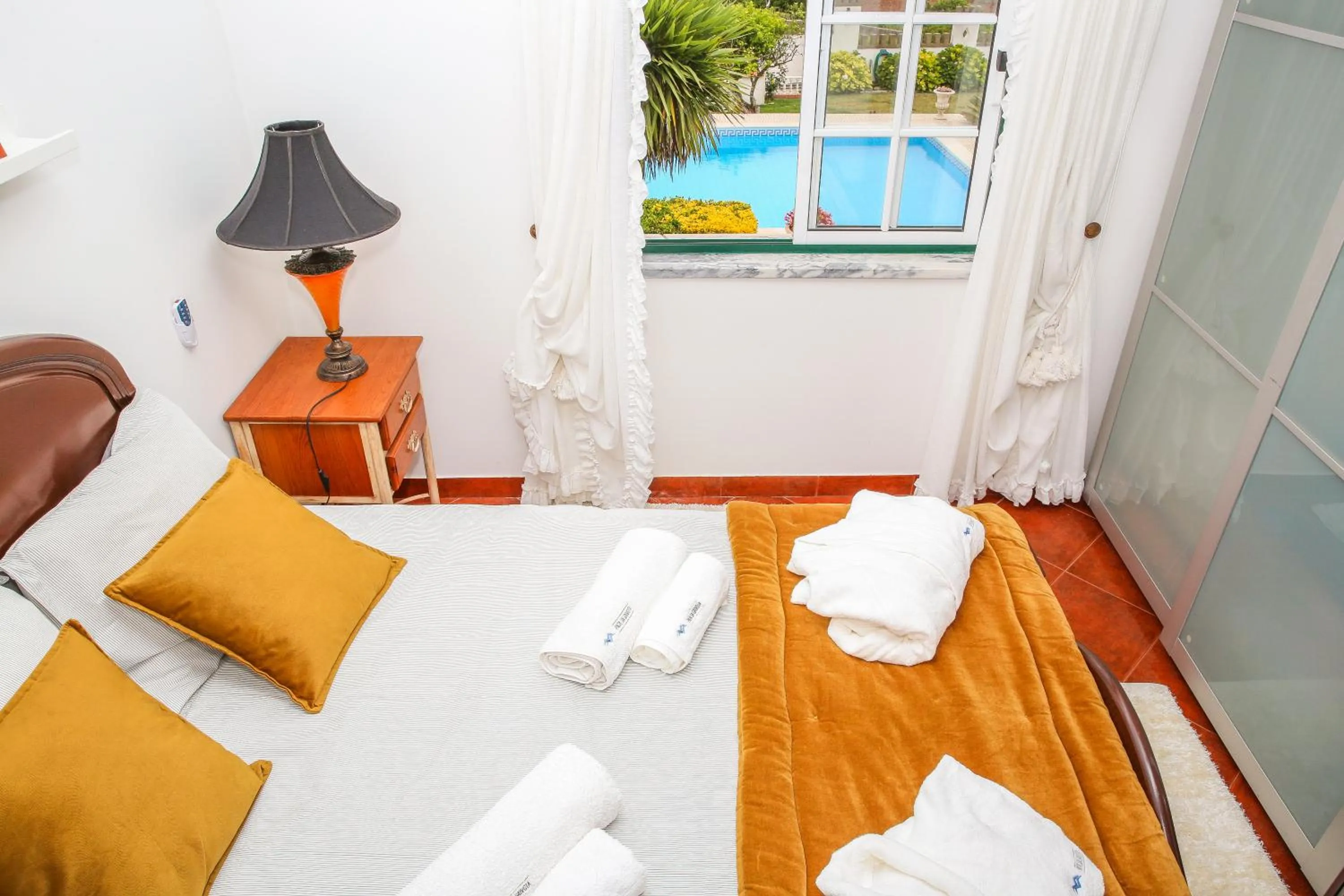 Bed in Pata da Gaivota Boutique House