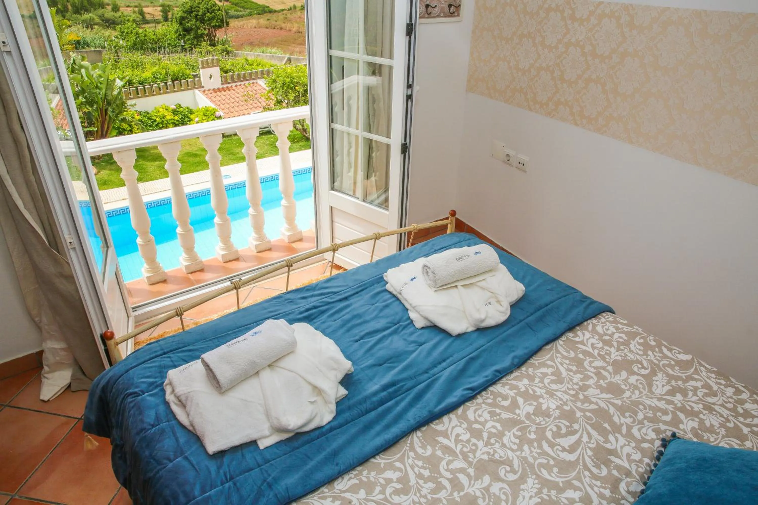 Bed in Pata da Gaivota Boutique House