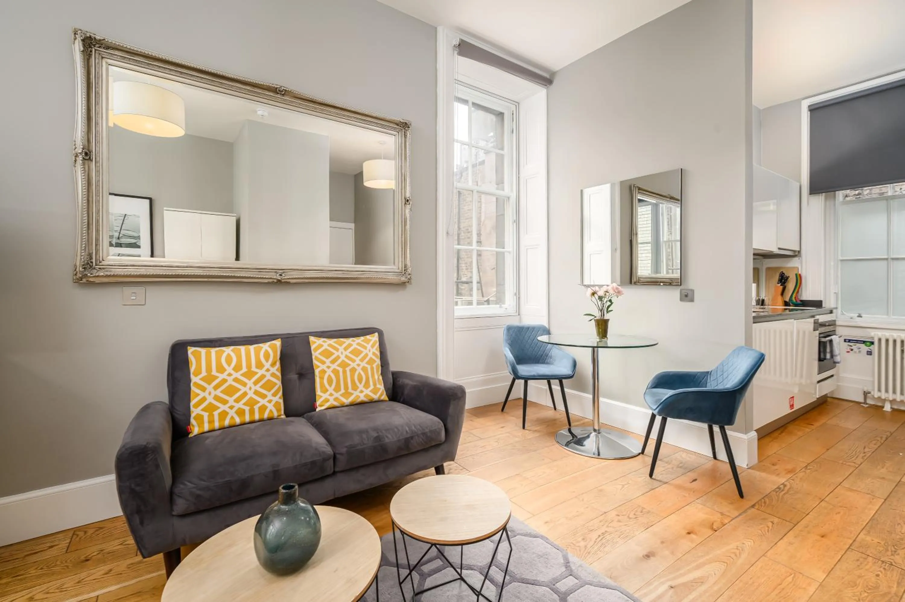 Destiny Scotland - St Andrew Square Apartments