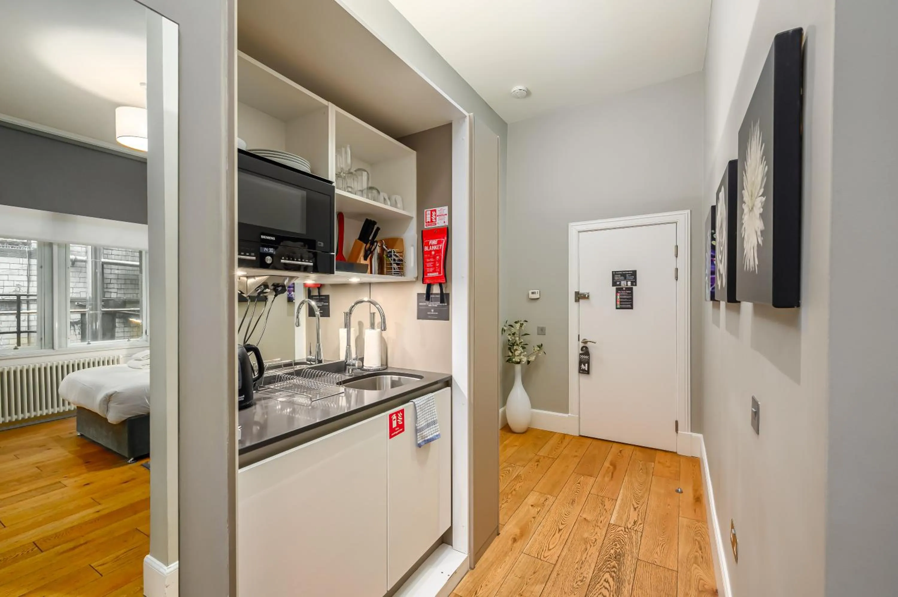 Bed in Destiny Scotland - St Andrew Square Apartments