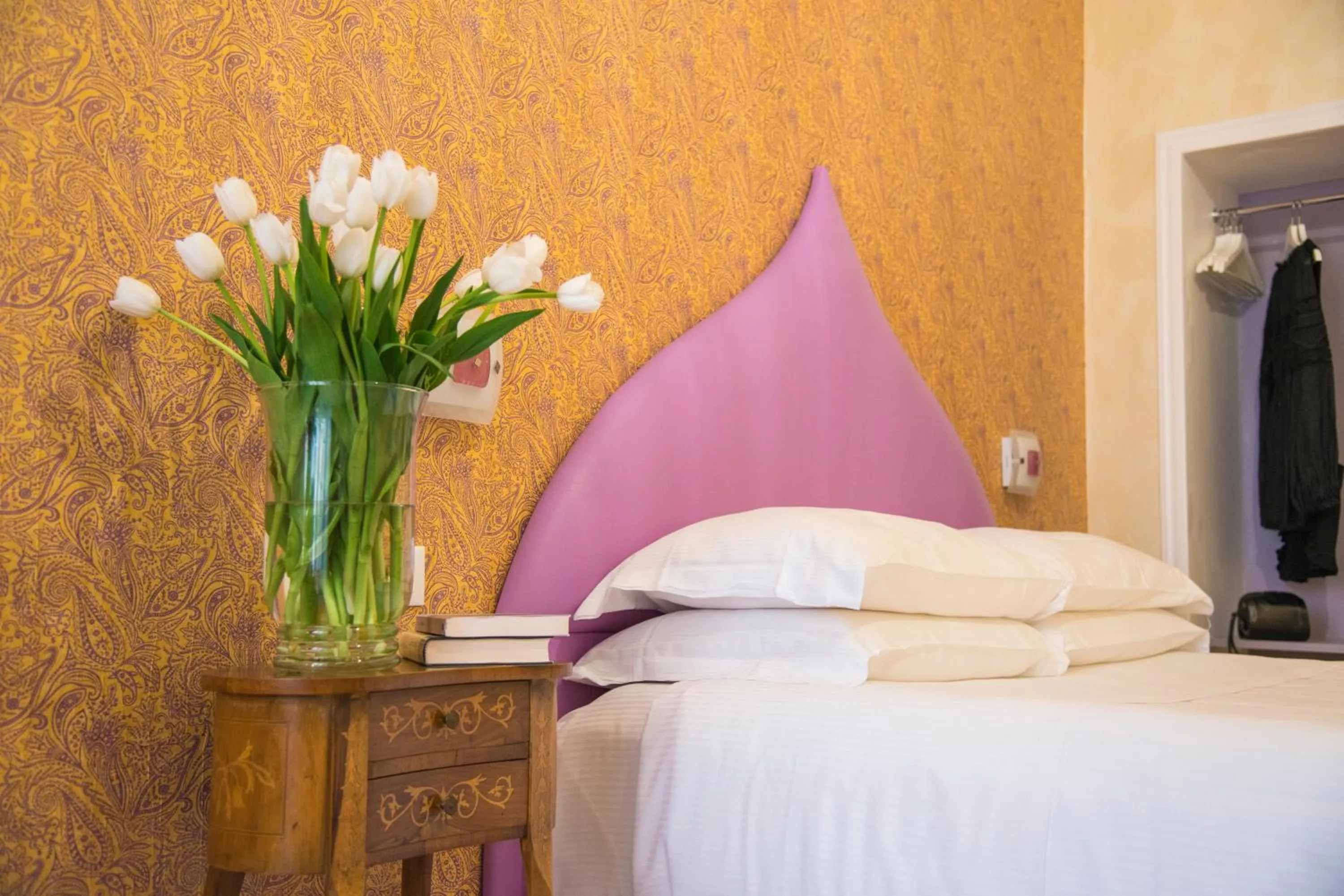 Decorative detail, Bed in Ripetta Rooms