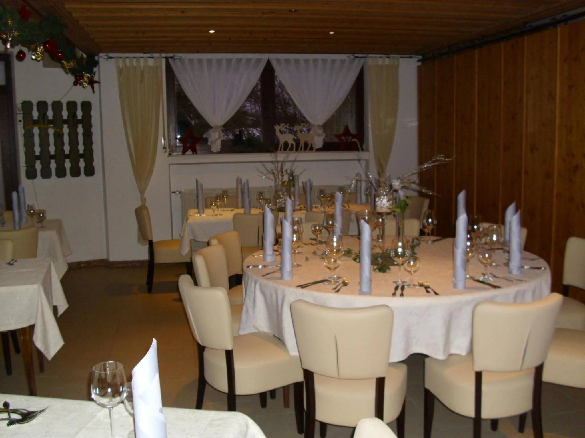 Restaurant/places to eat in Quartier-Restaurant Zum Hannes