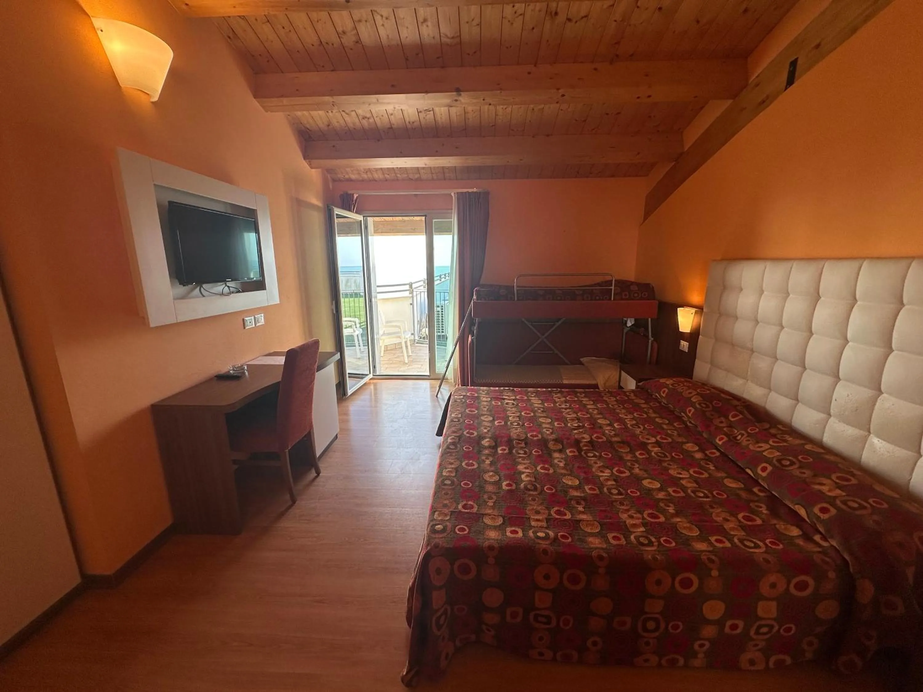 Bedroom in Hotel Vienna