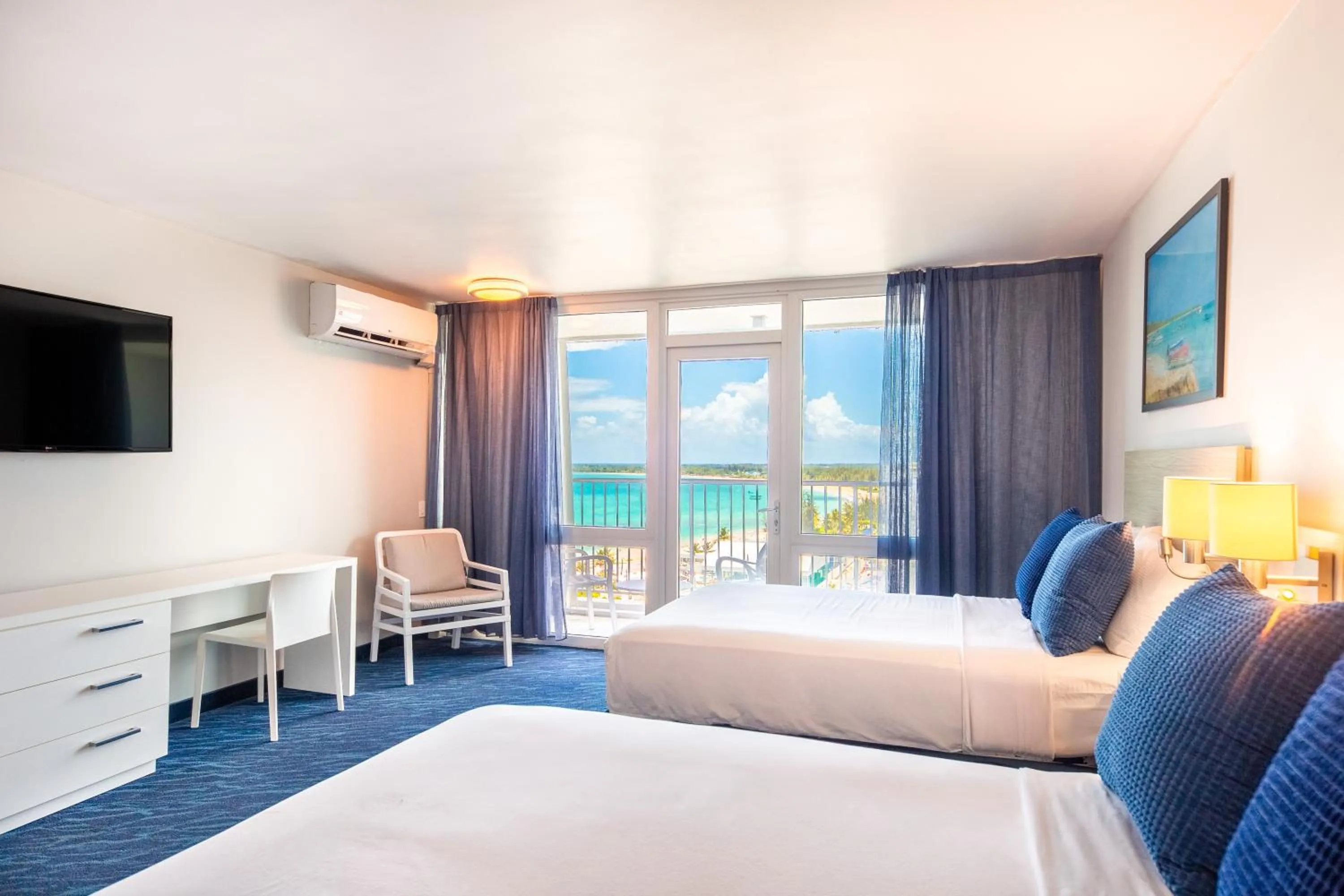 Bed in ESJ Towers by Chana