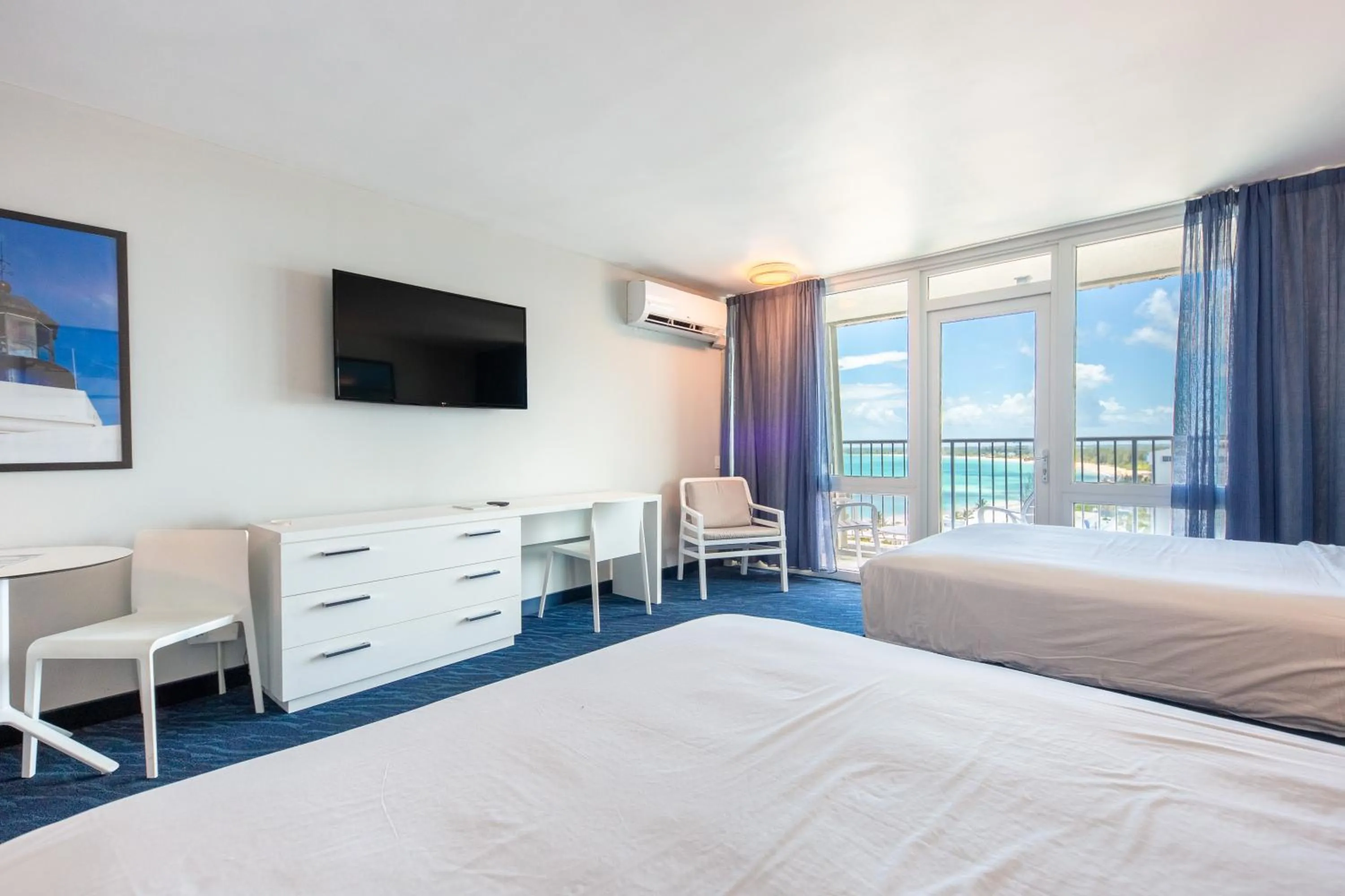 Bed in ESJ Towers by Chana