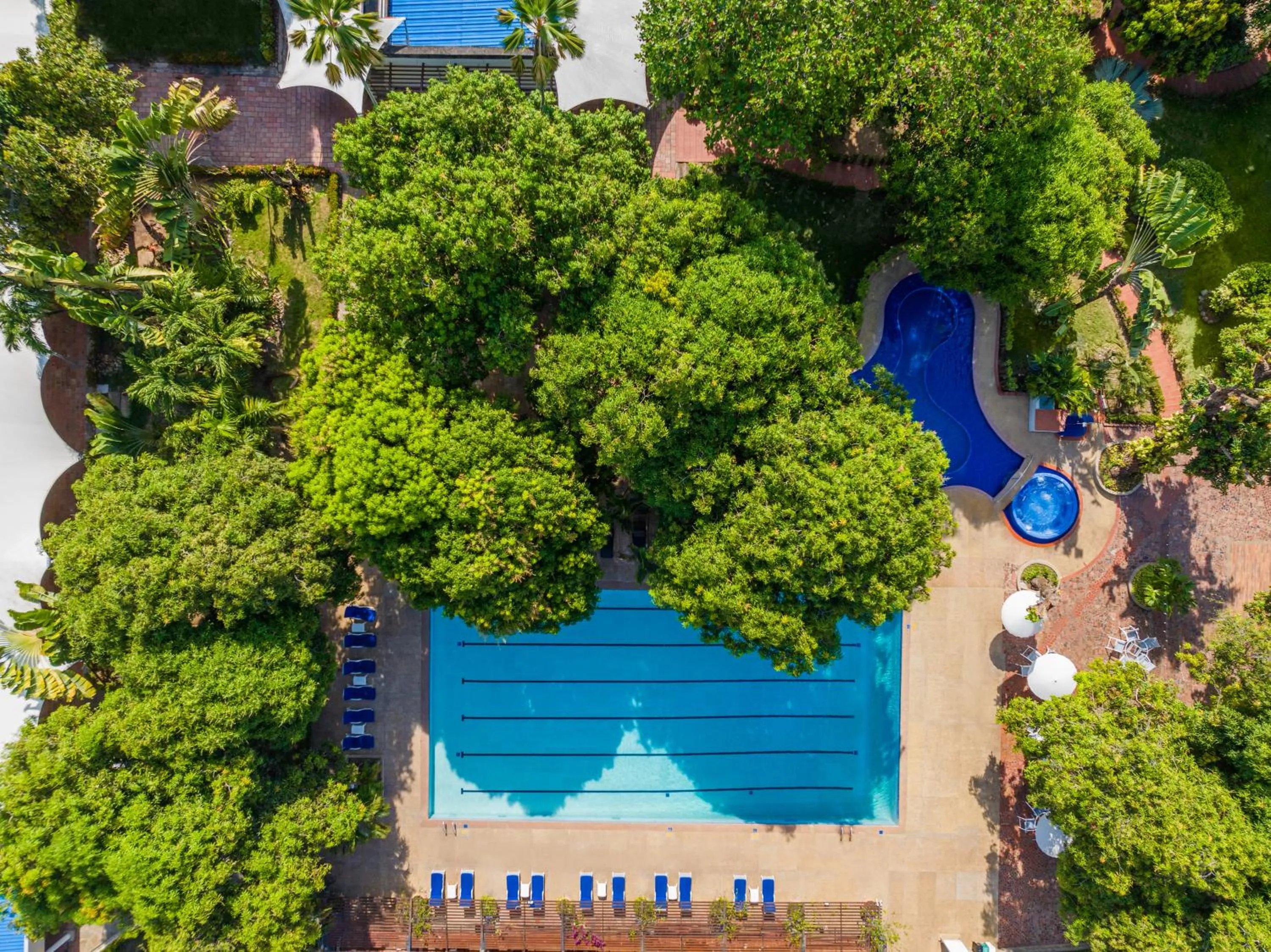 Day in GHL Hotel Club el Puente