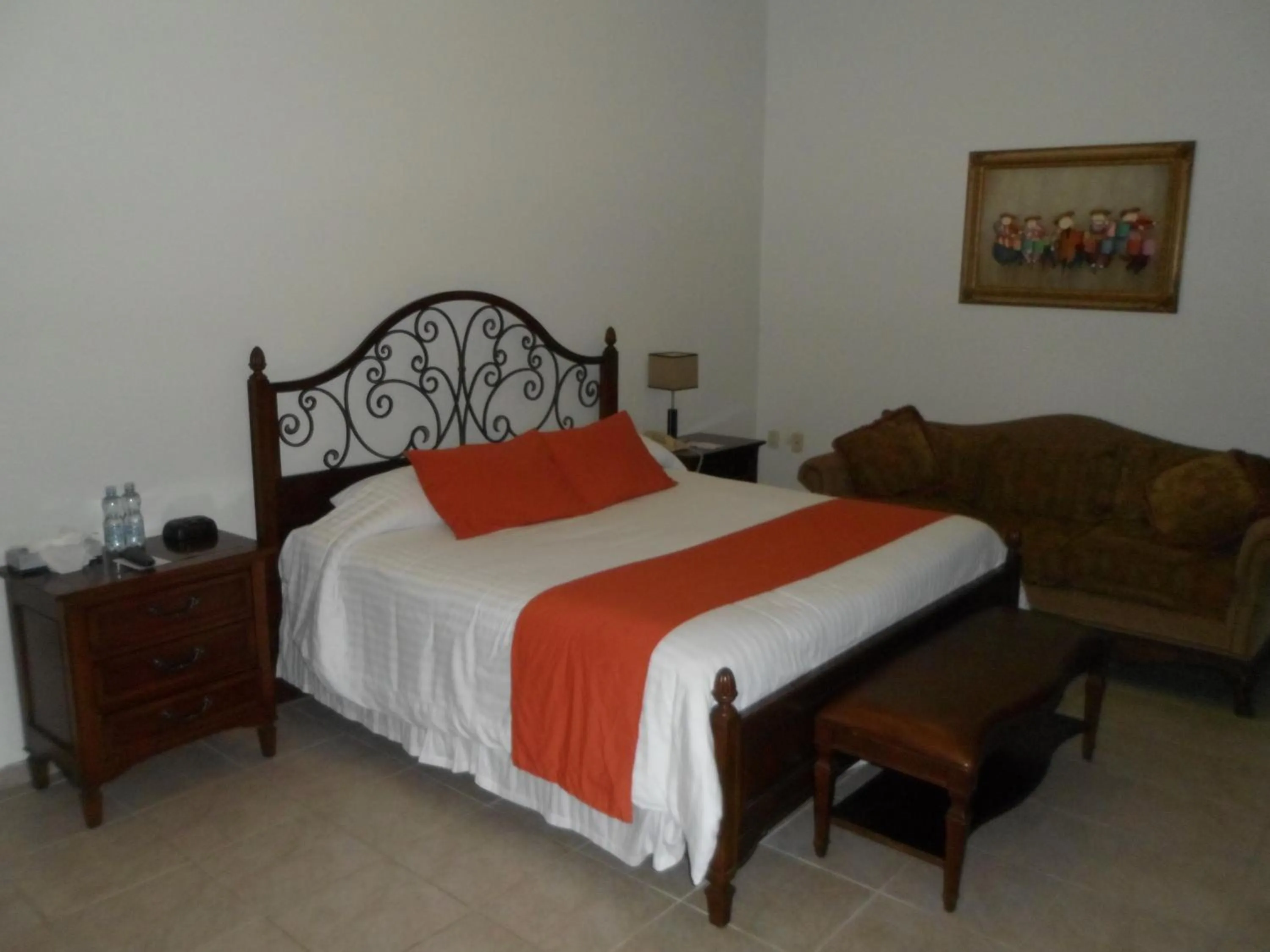Photo of the whole room, Bed in Hotel Poza Rica Inn