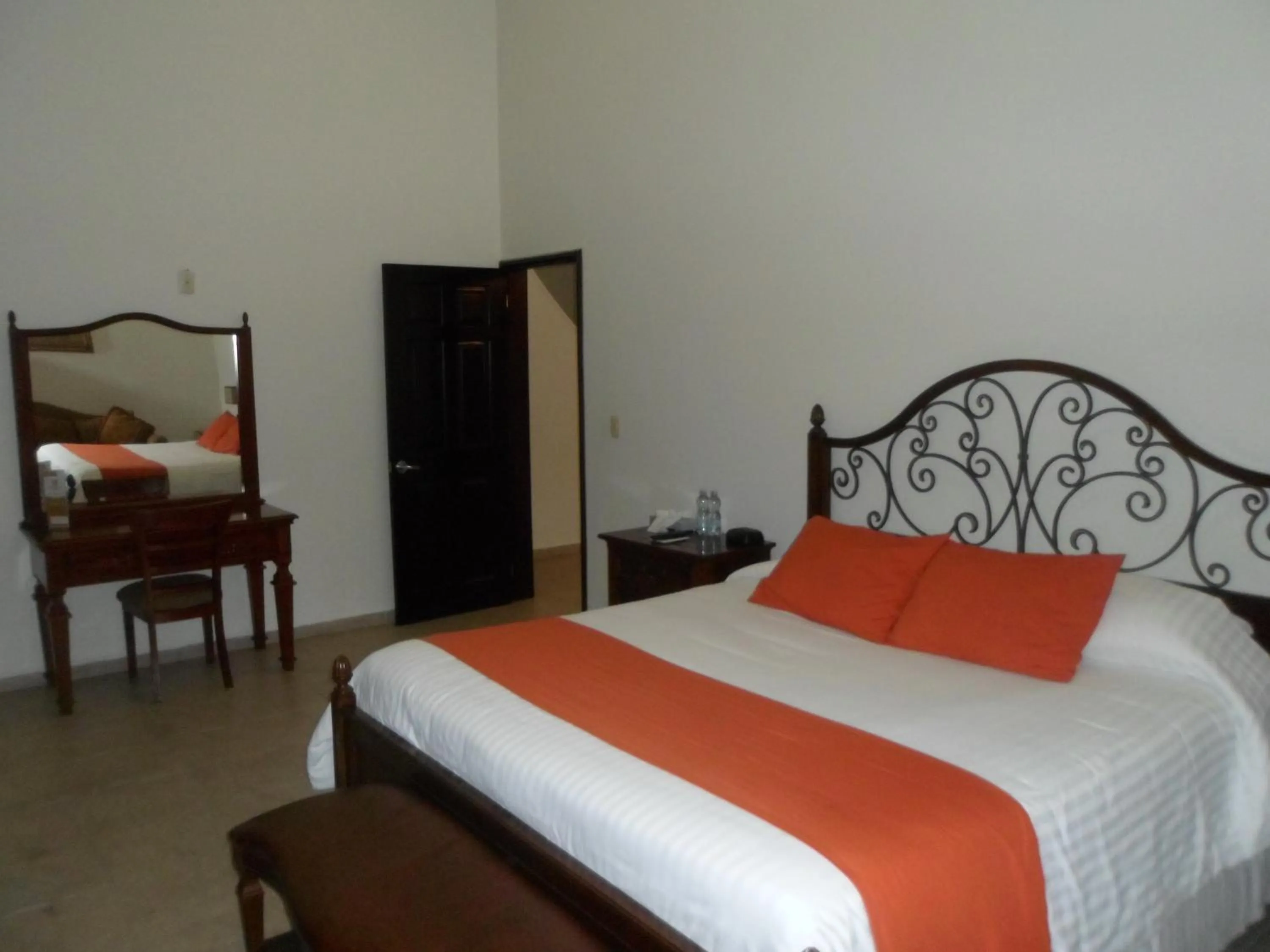 Bed in Hotel Poza Rica Inn