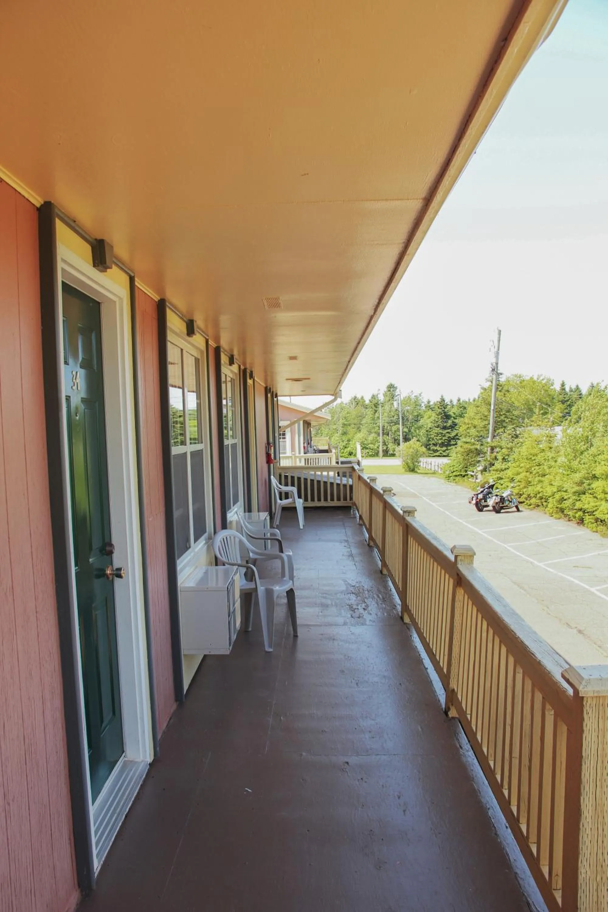 Balcony/Terrace in Silverwood Motel