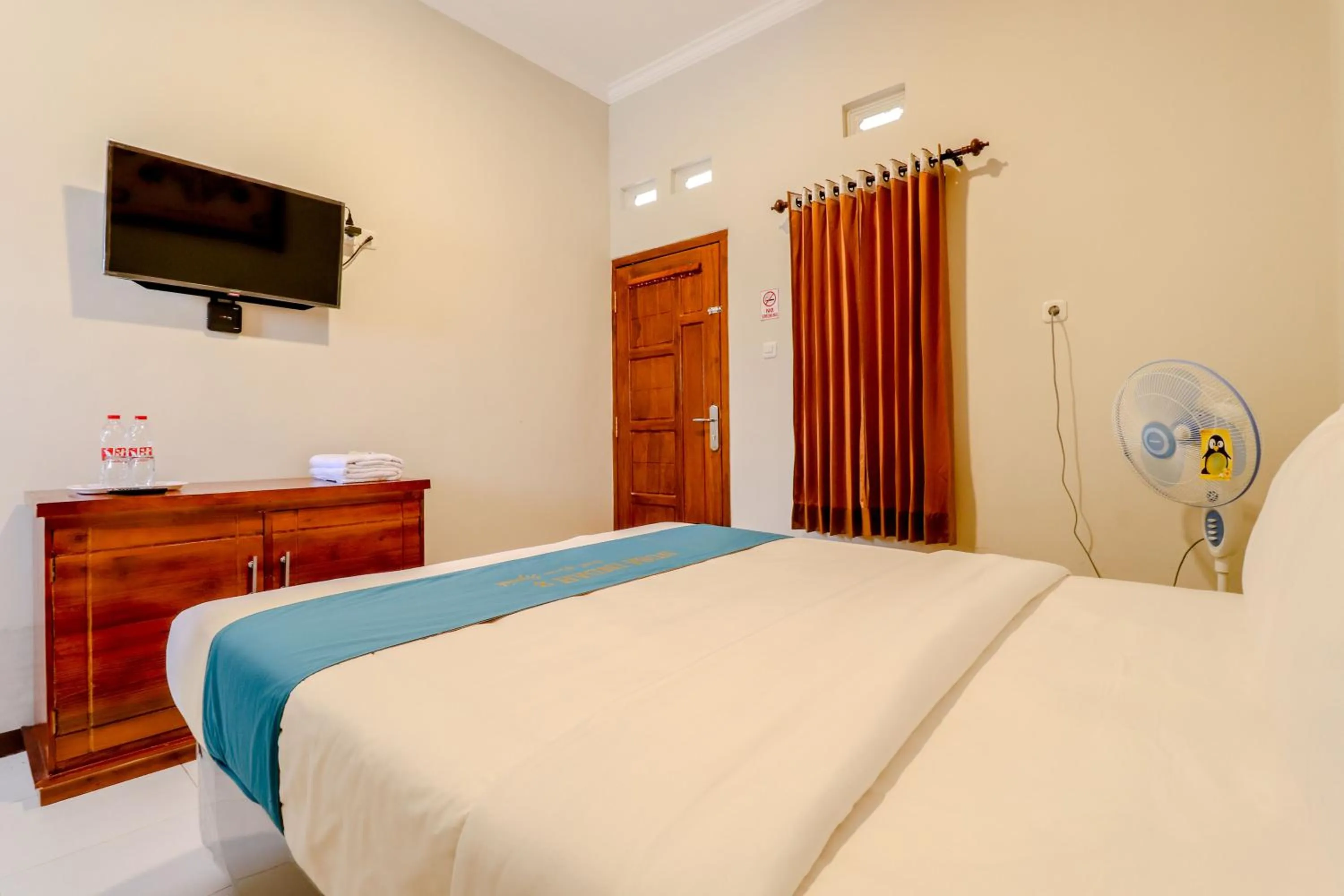 Bedroom, Bed in Guesthouse Nusa Indah Syariah 2