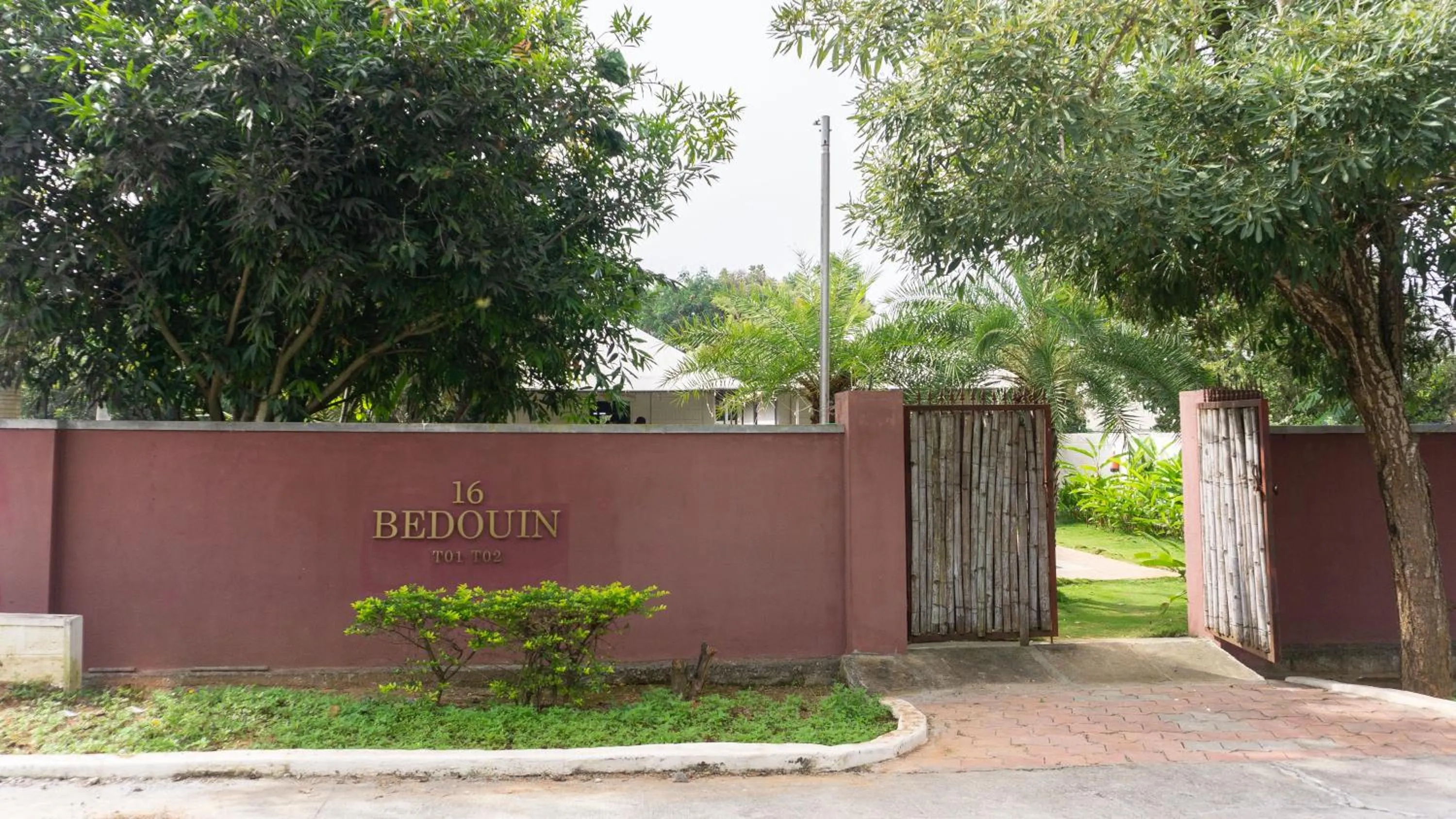 16 Bedouin Private Pool Villa