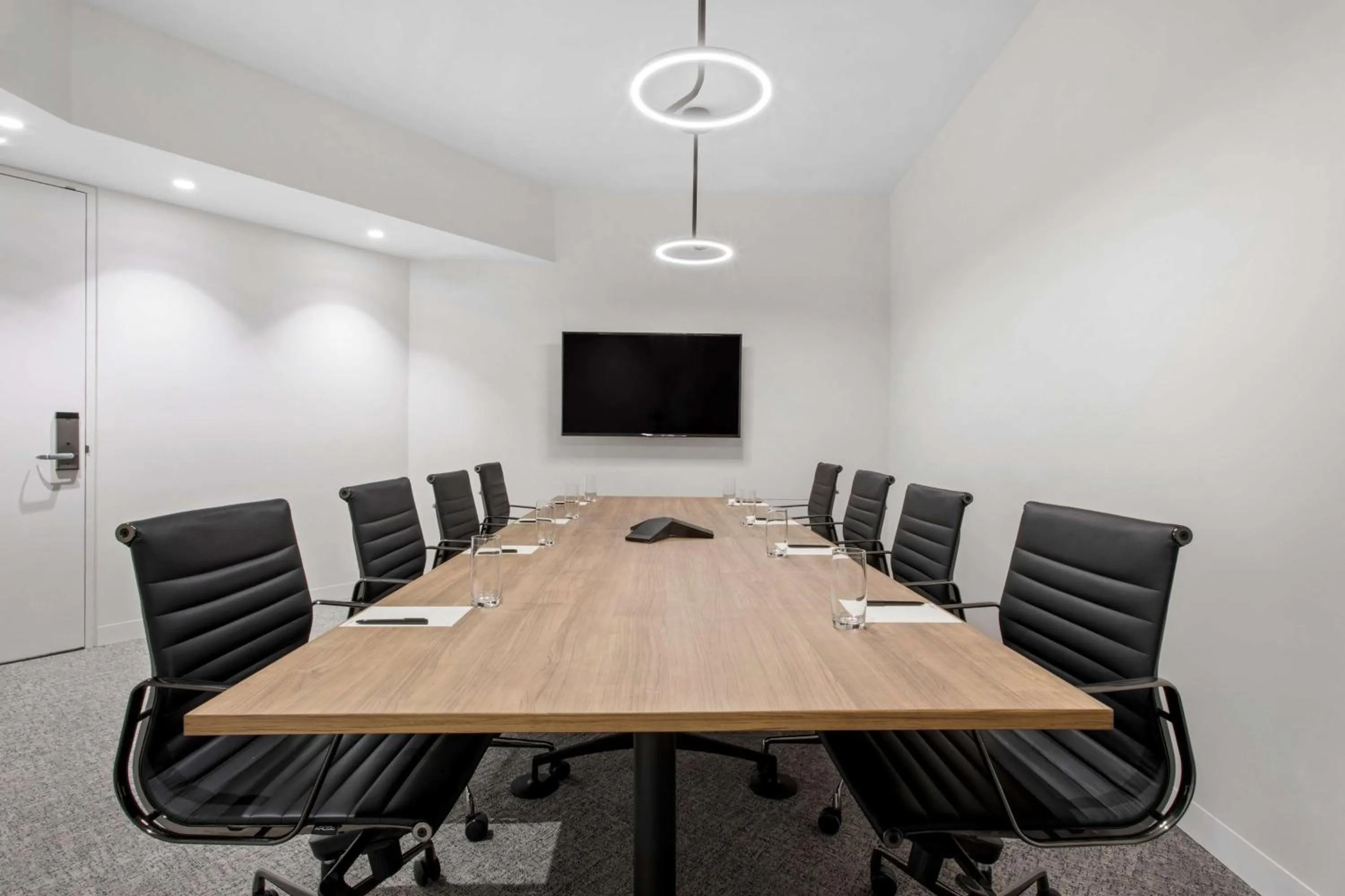 Meeting/conference room in Adina Apartment Hotel Melbourne Southbank