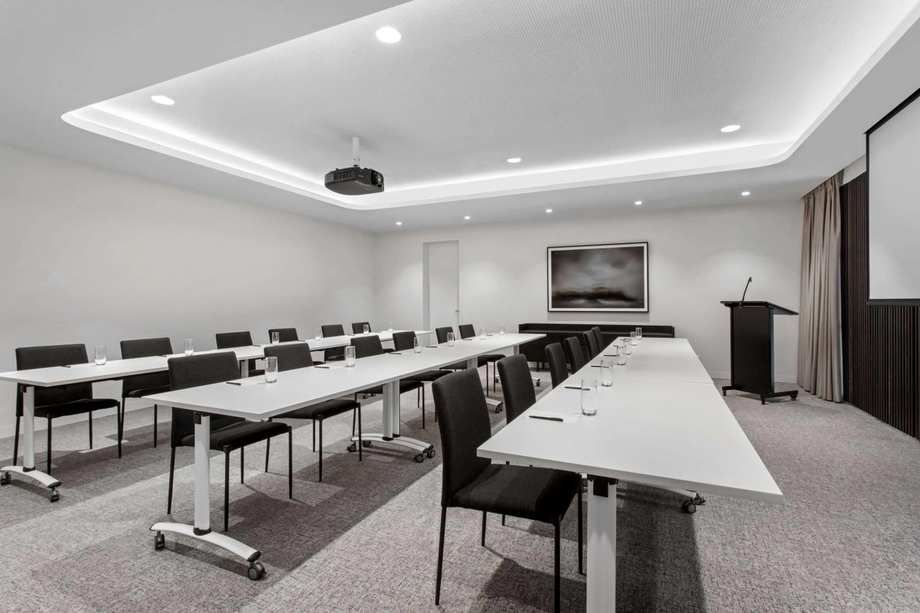 Meeting/conference room in Adina Apartment Hotel Melbourne Southbank