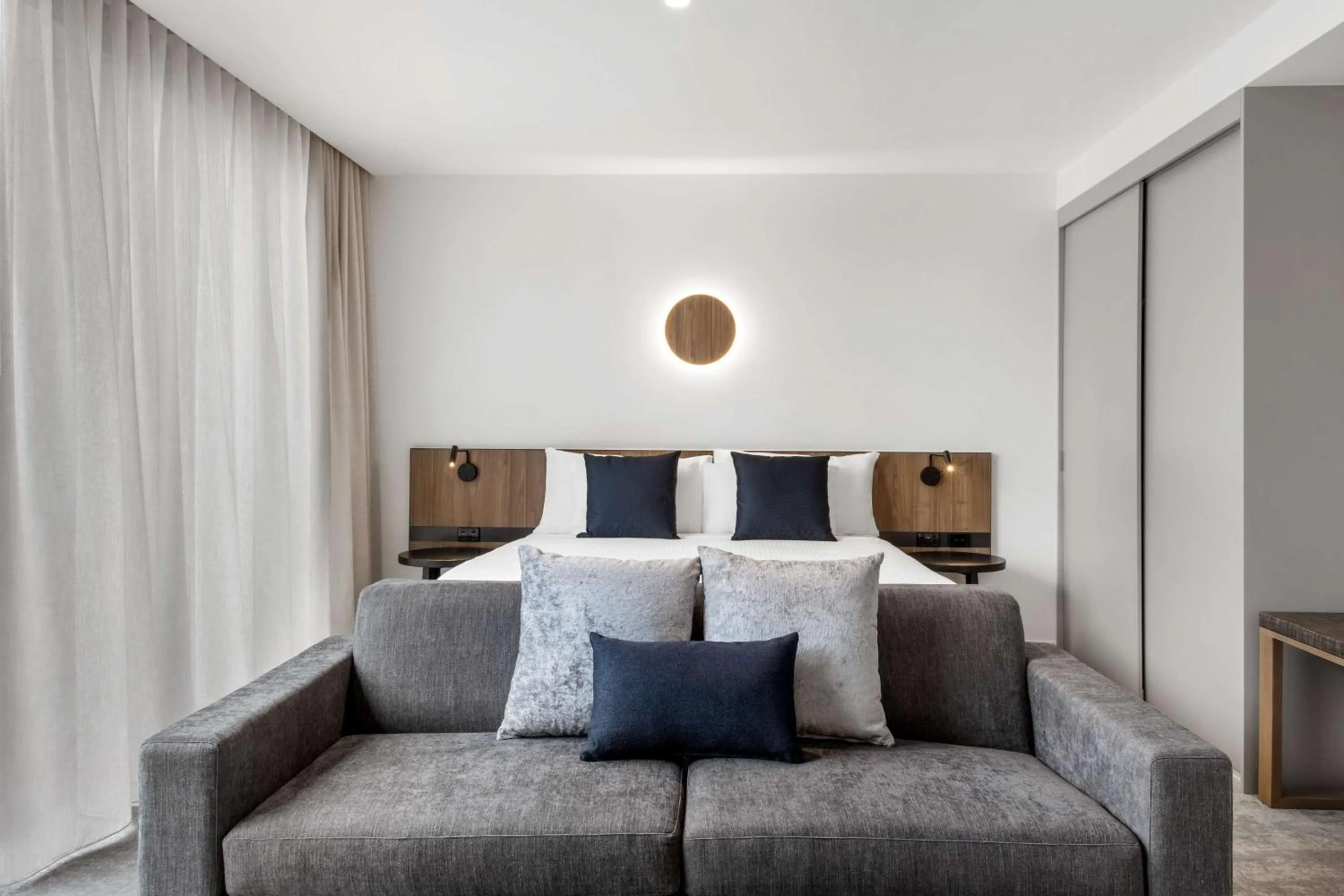 Bedroom, Bed in Adina Apartment Hotel Melbourne Southbank