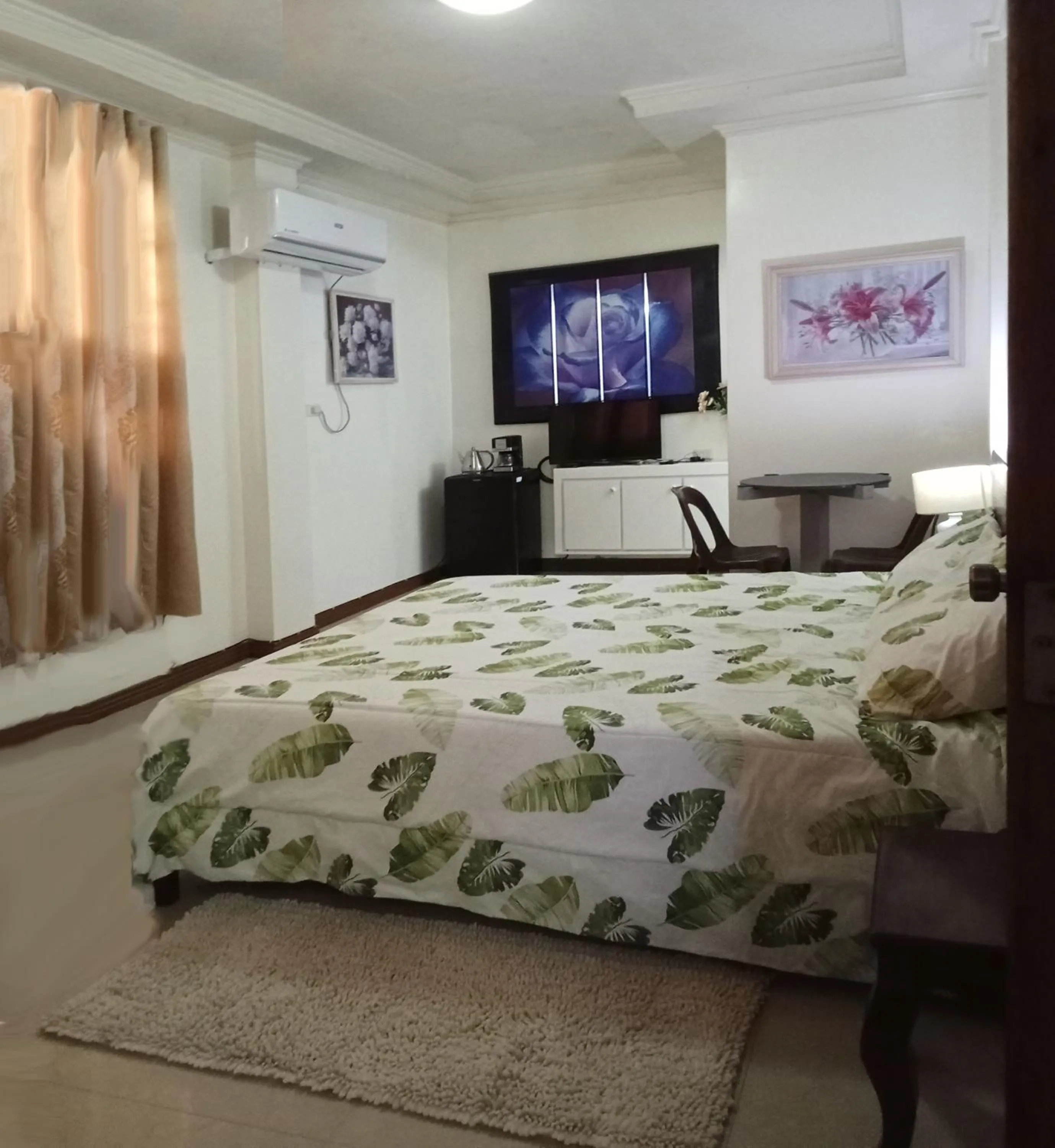 Leizel's Bed & Breakfast