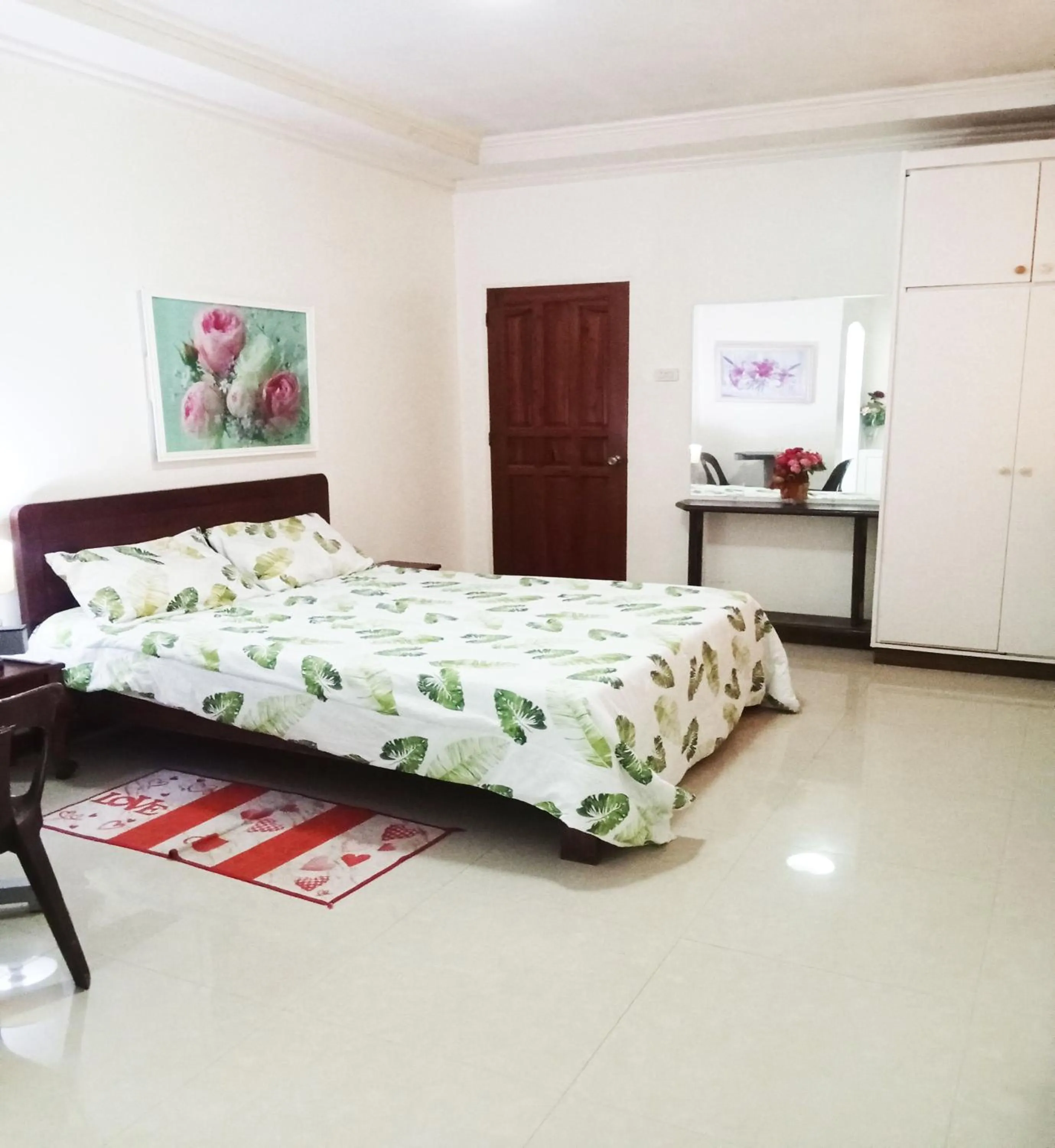 Bedroom, Bed in Leizel's Bed & Breakfast