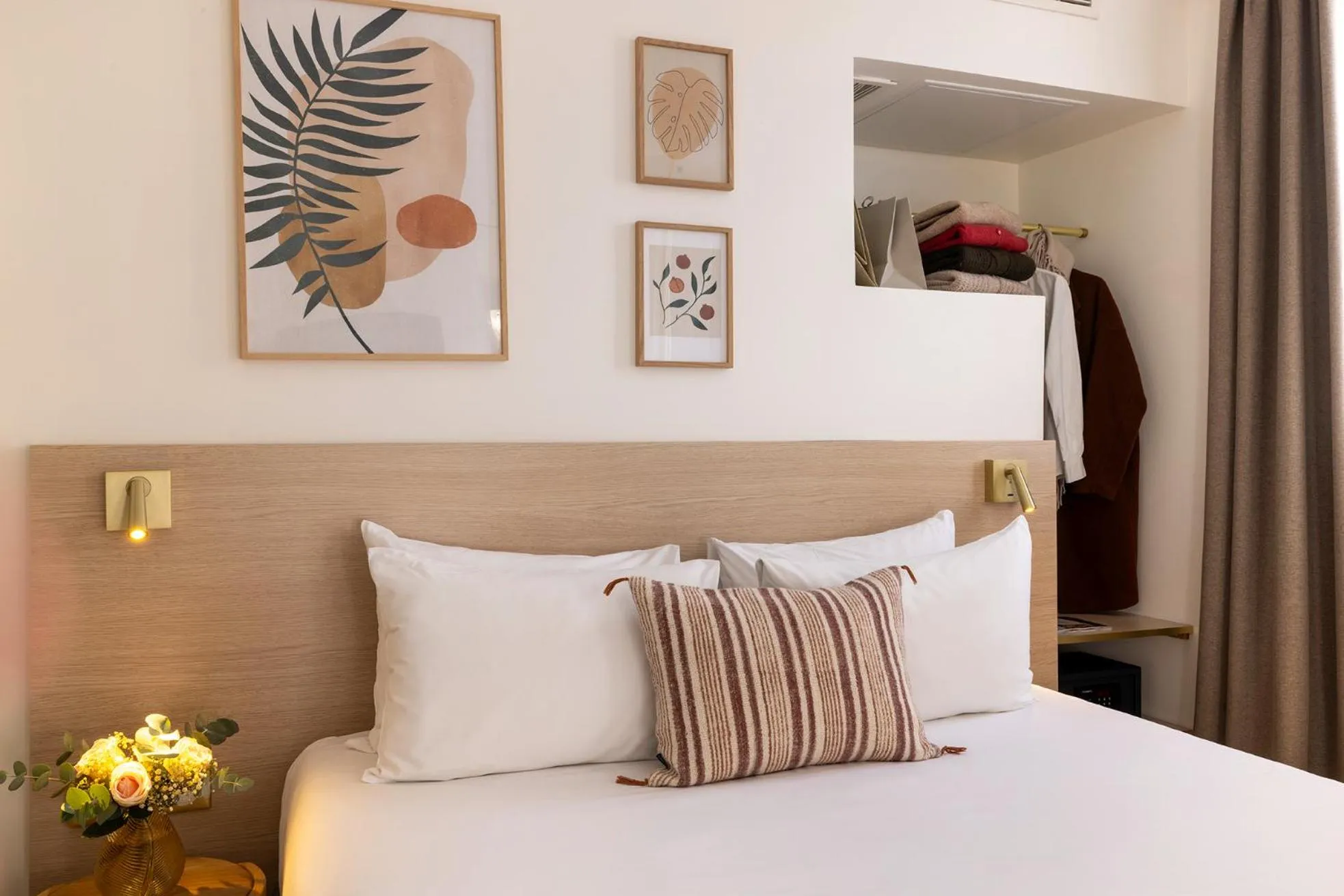 Bedroom, Bed in Le Bailli