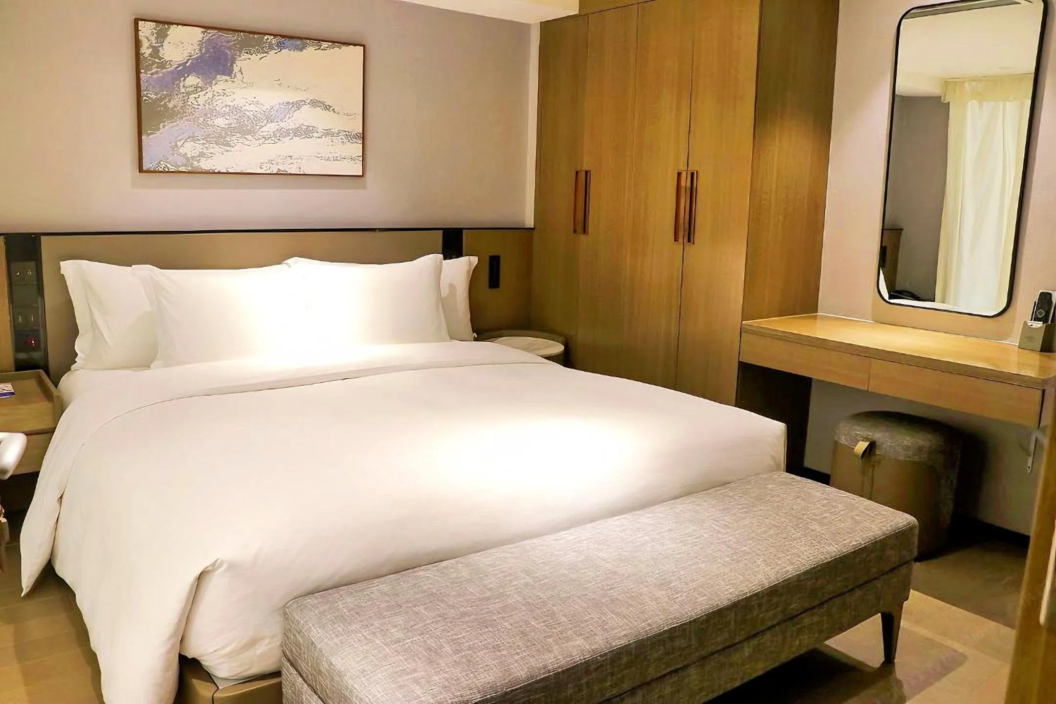 Photo of the whole room, Bed in Crowne Plaza Wuhan Development Zone by IHG