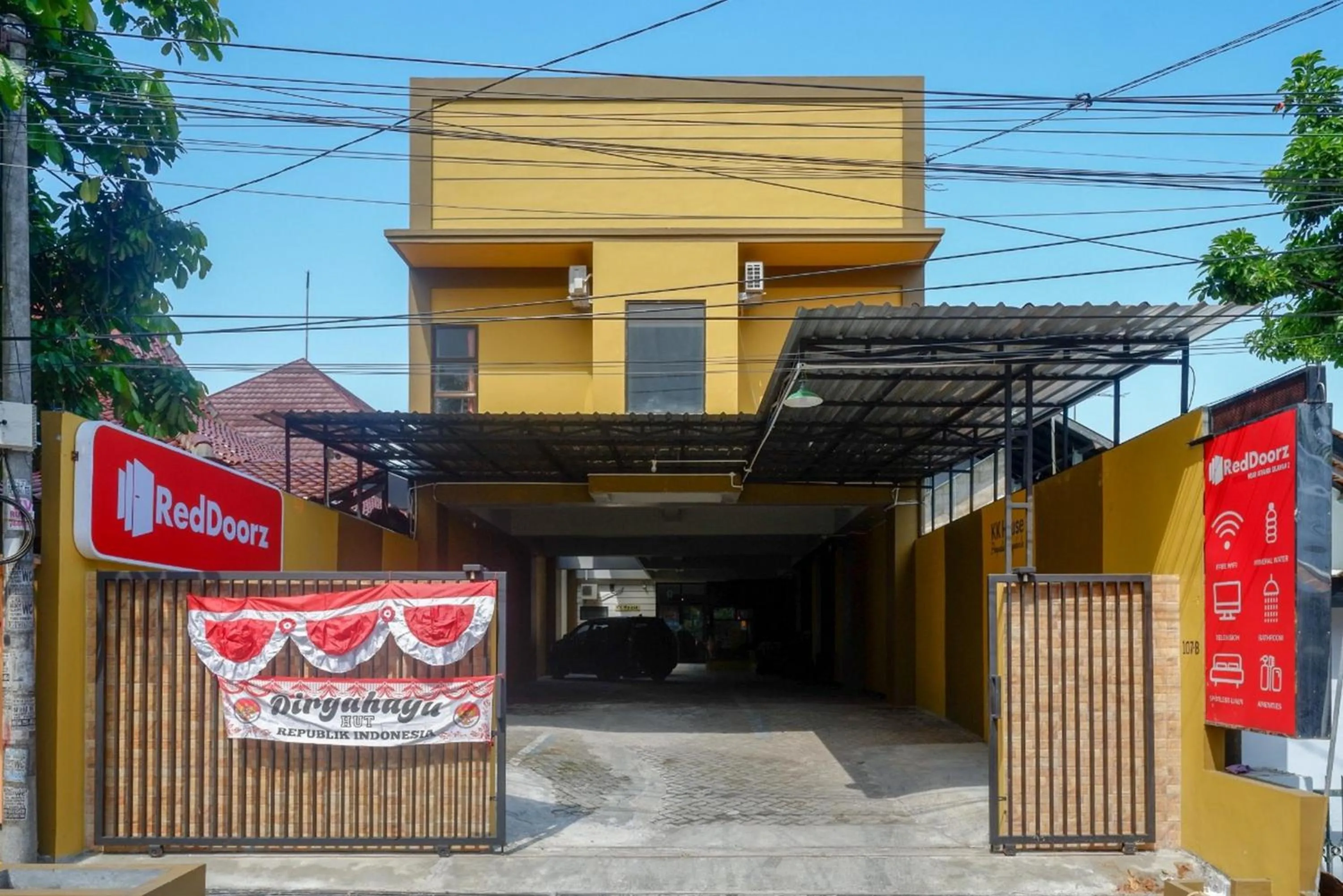 Property building in RedDoorz near Affandi Gejayan 2