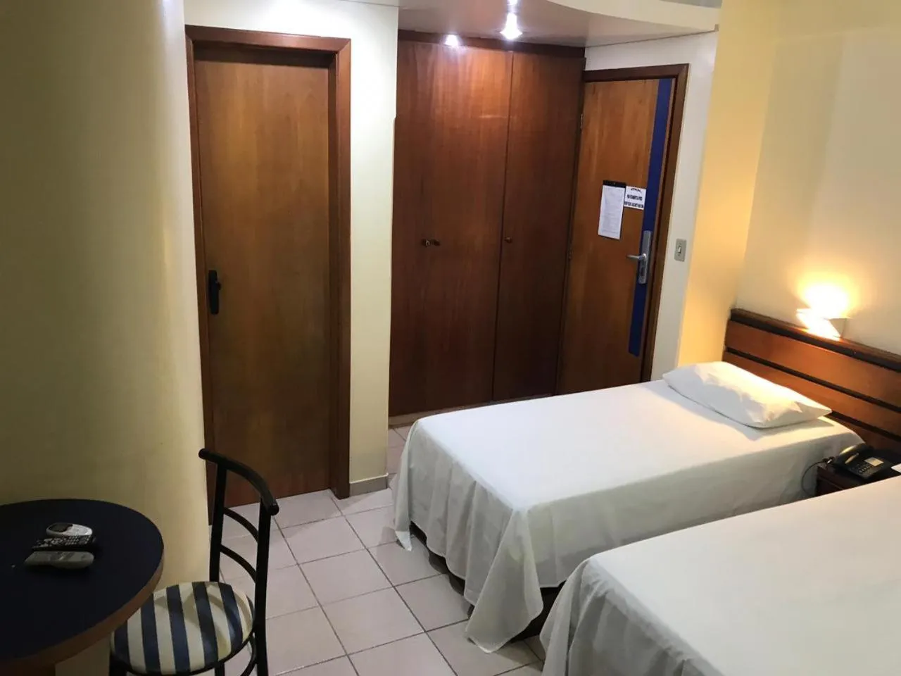 Bed in Oft Plaza Oeste Hotel