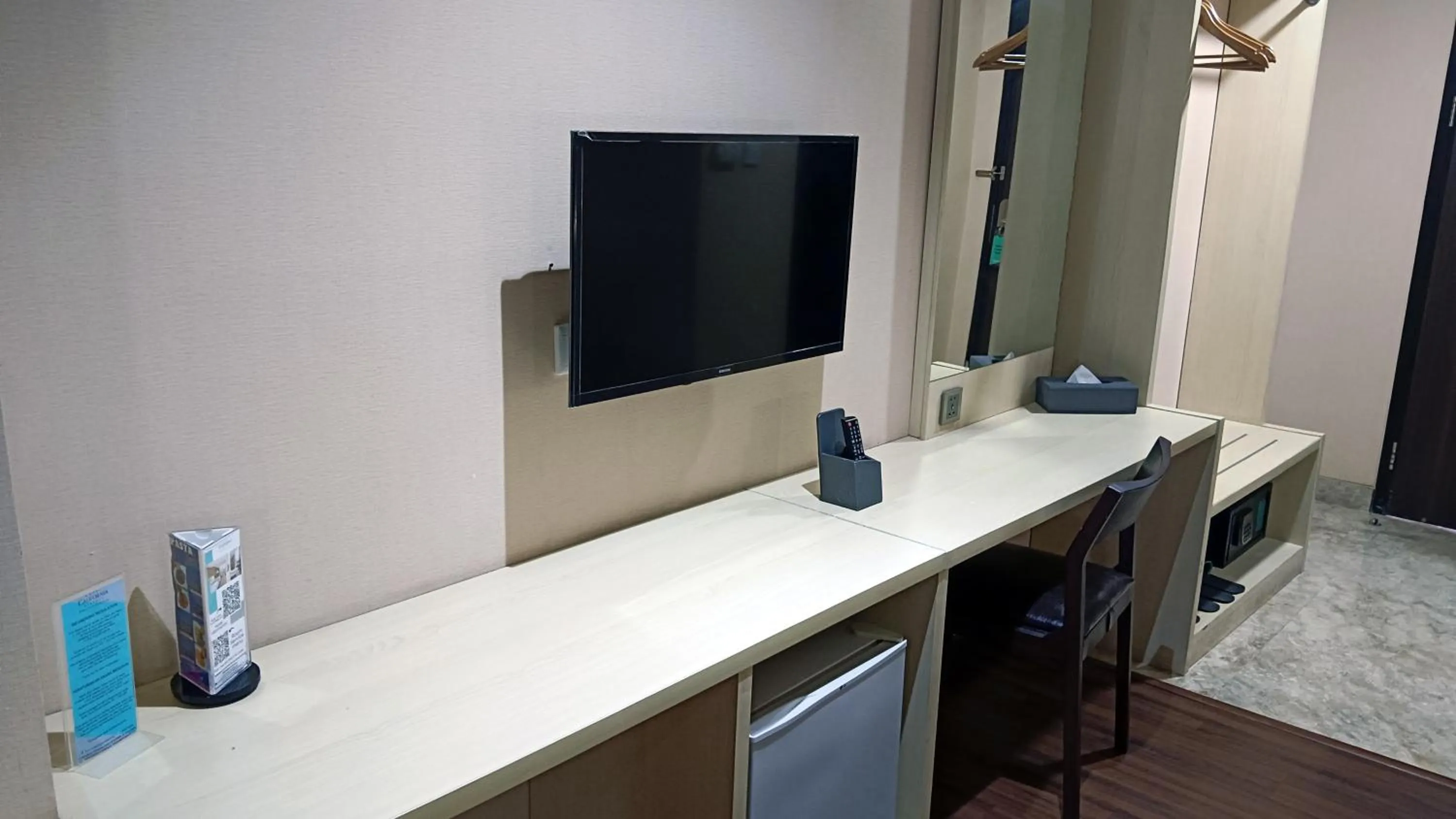 Hotel California Bandung