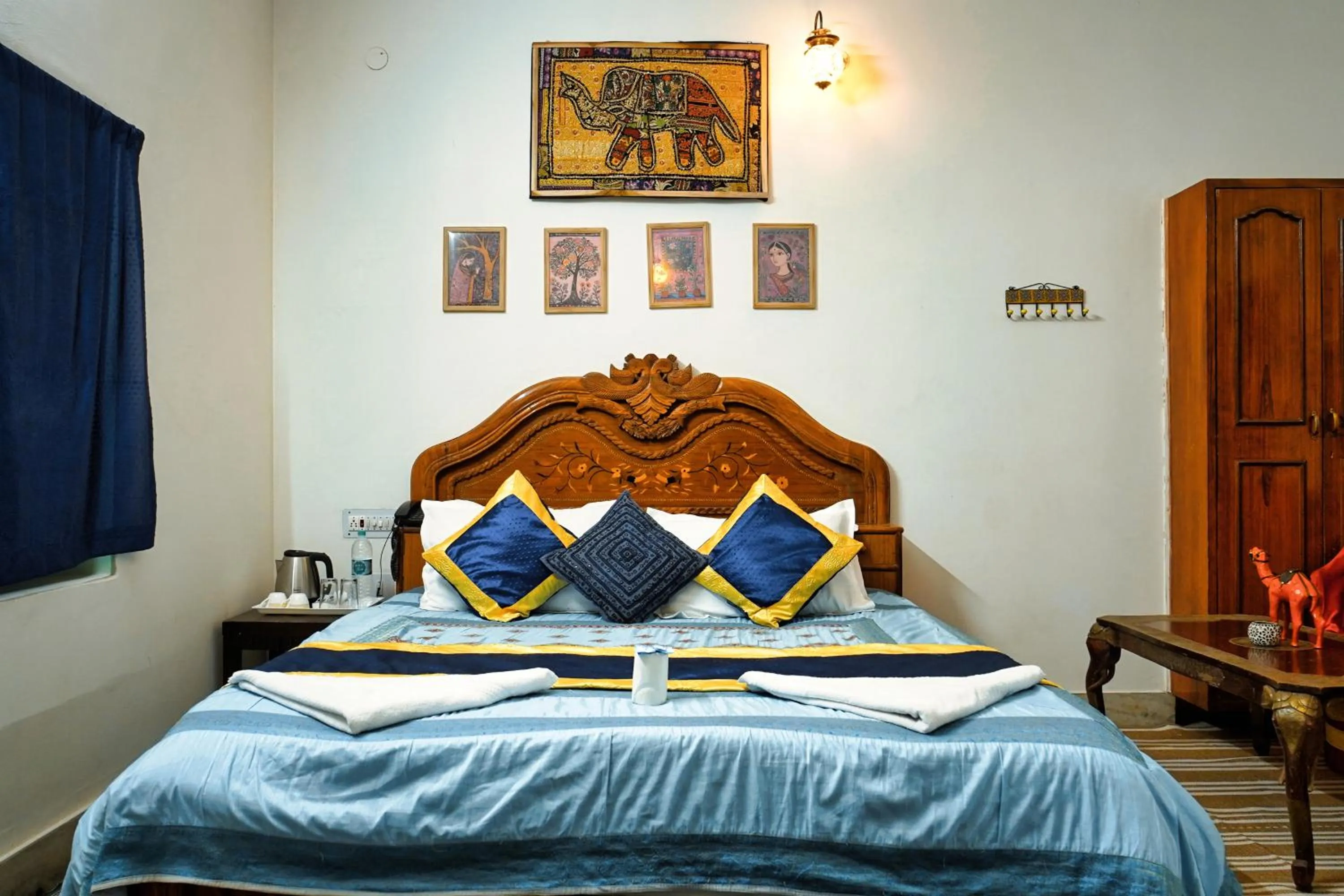 Bed in Hotel The Surya Jaisalmer