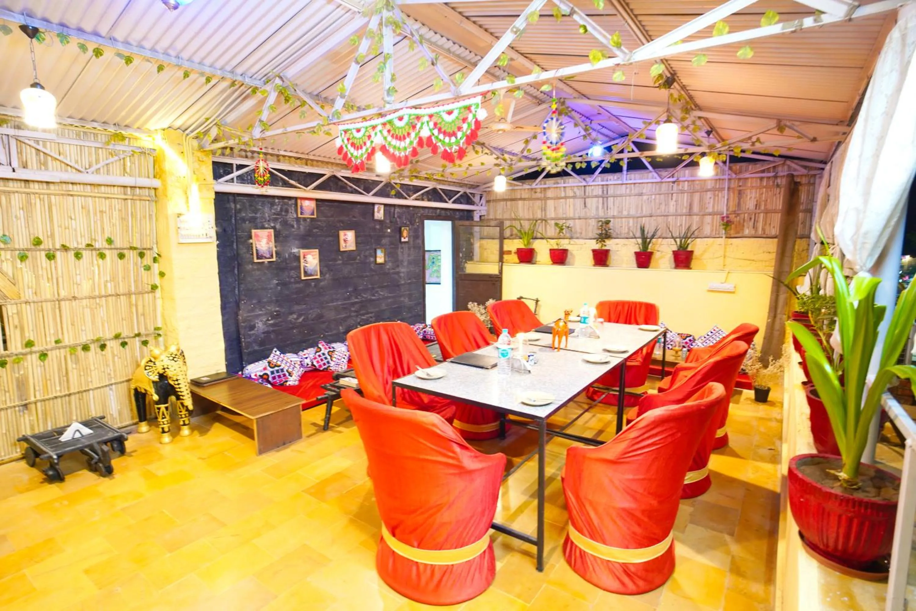Restaurant/places to eat in Hotel The Surya Jaisalmer