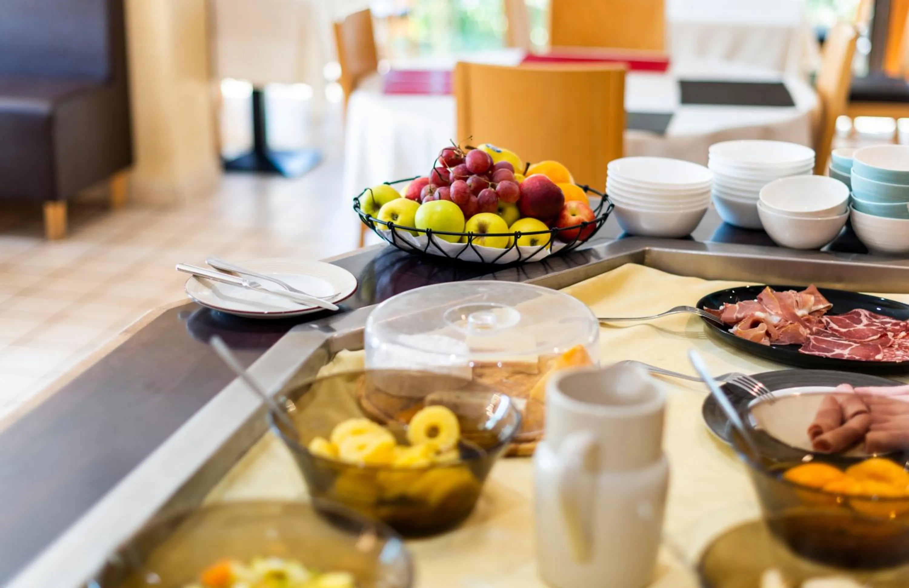 Breakfast in Hotel Bagatelle Paris Nord Roissy - ex Inter-Hotel