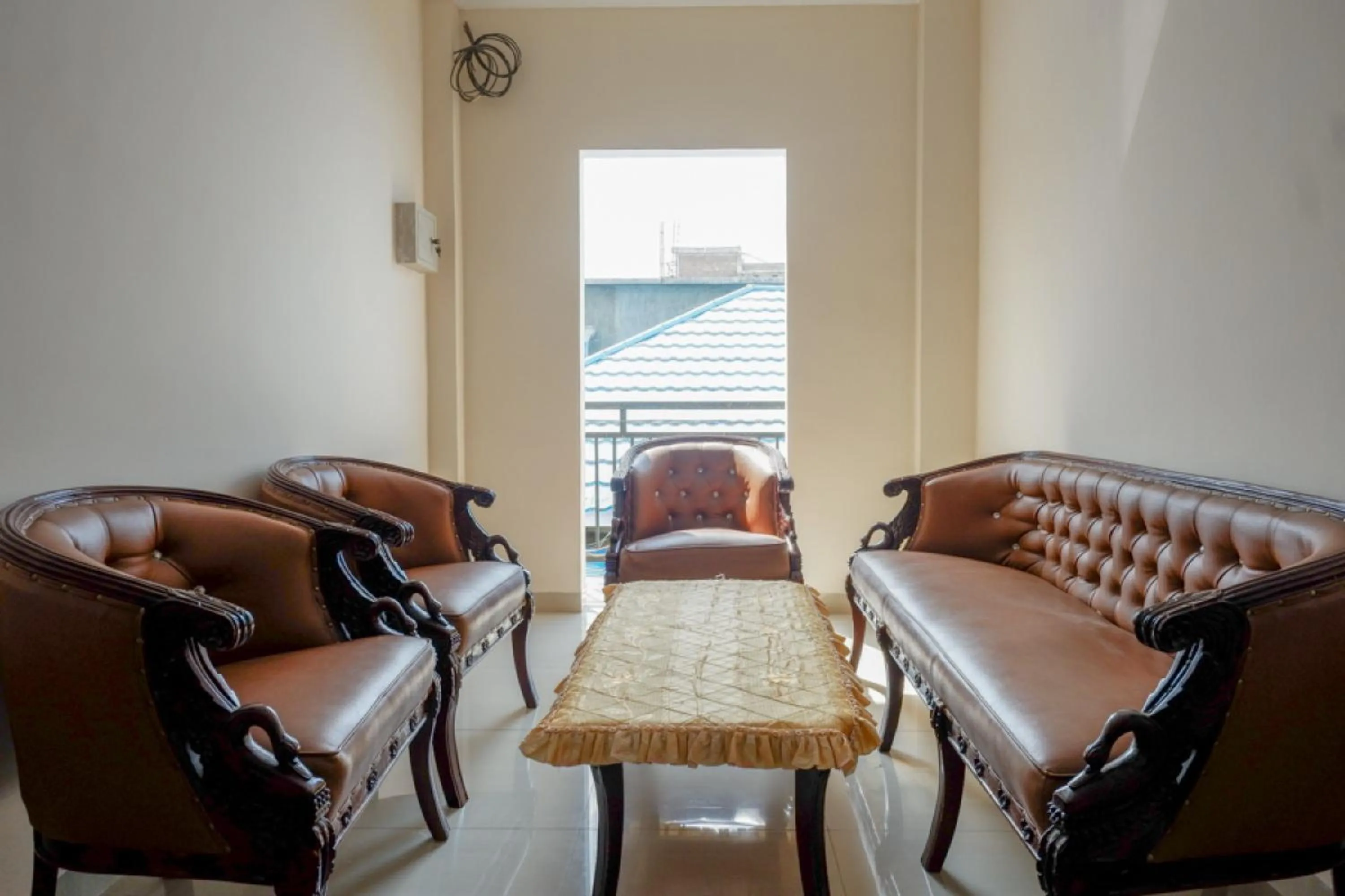 RedDoorz near Millenium Waterpark Palu