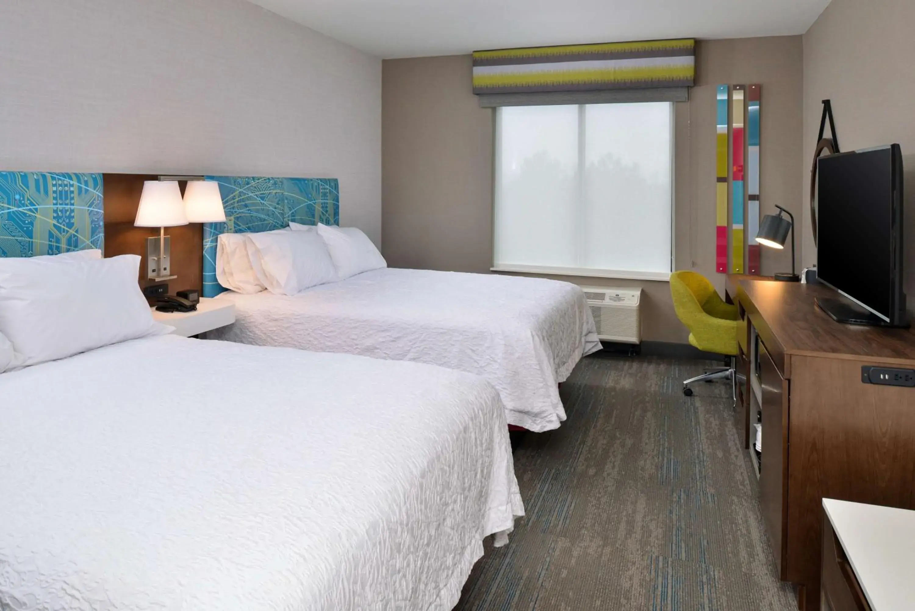 Queen Room with Two Queen Beds in Hampton Inn & Suites Adrian, Mi Queen Room with Two Queen Beds in Hampton Inn & Suites Adrian, Mi