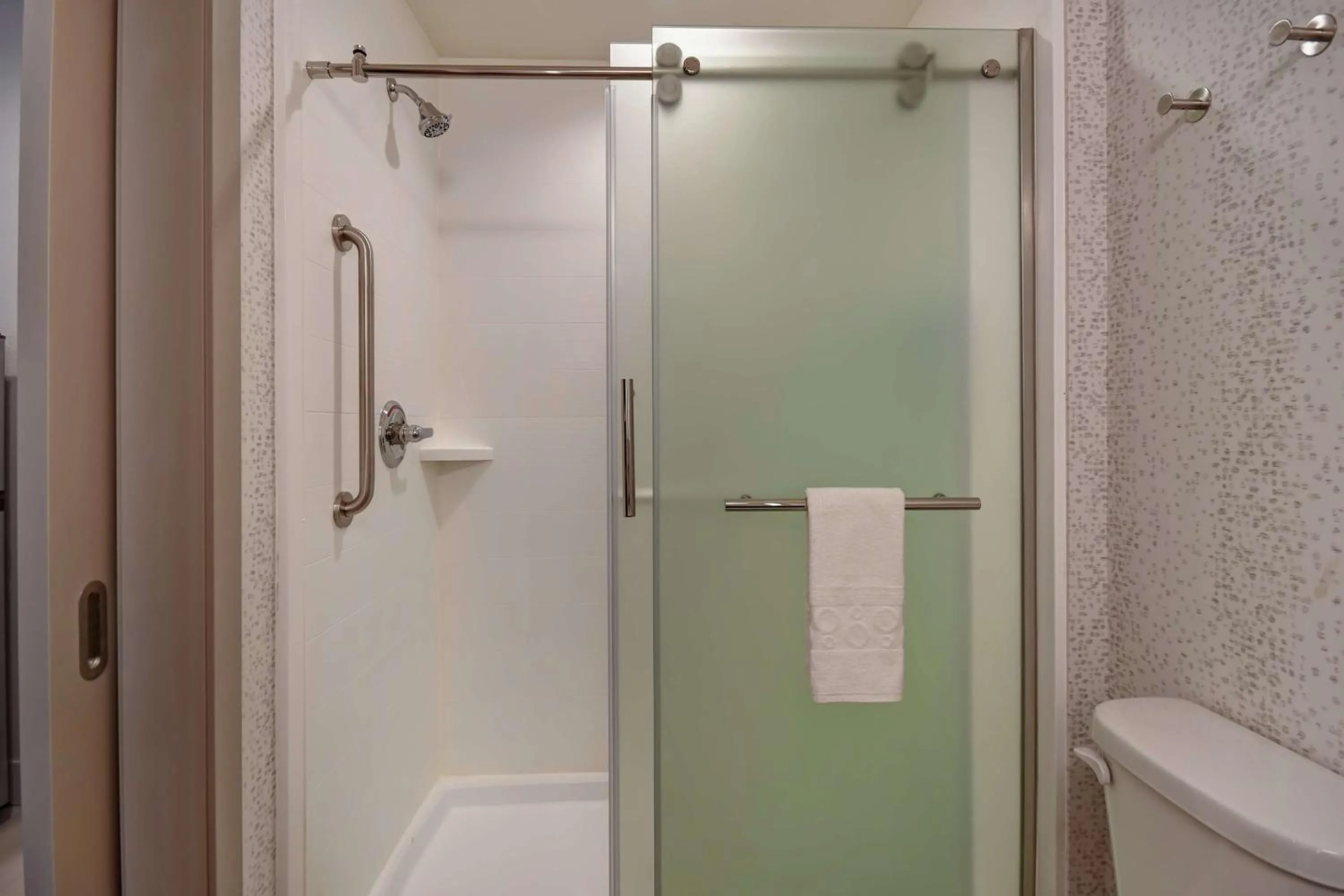 Bathroom in Home2 Suites by Hilton Wichita Northeast