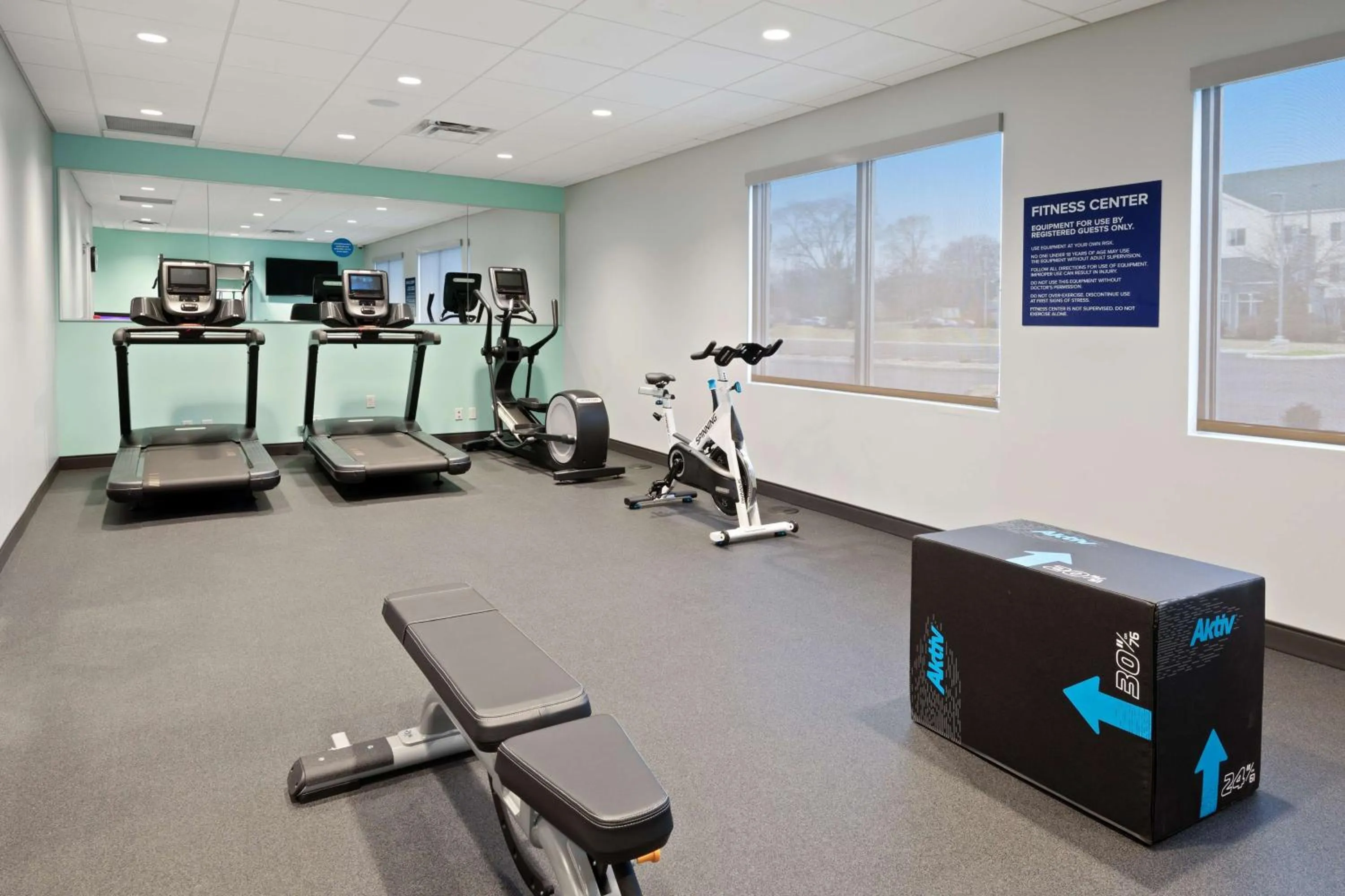Fitness centre/facilities in Tru By Hilton Sharonville, OH