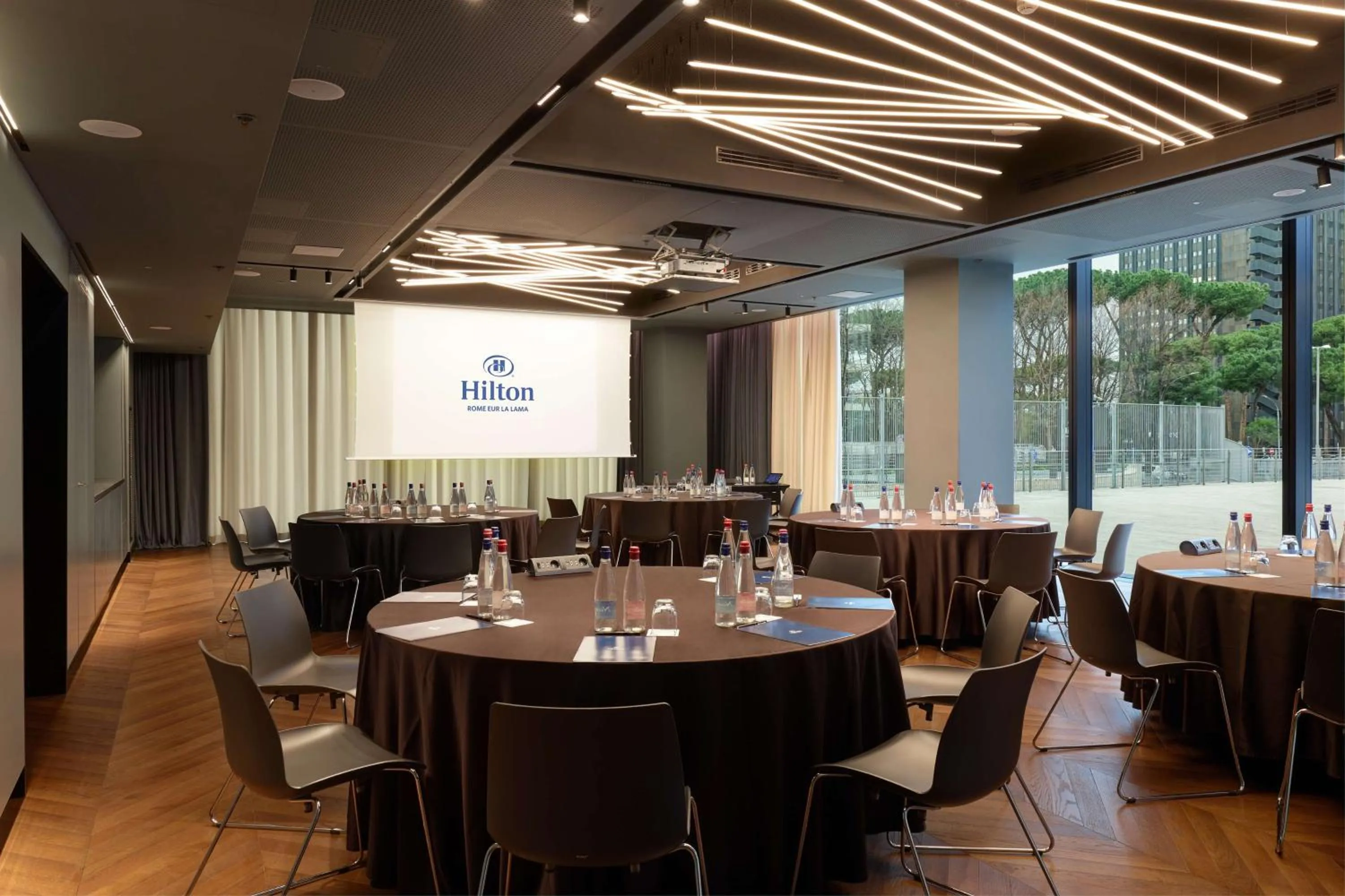Meeting/conference room in Hilton Rome Eur La Lama