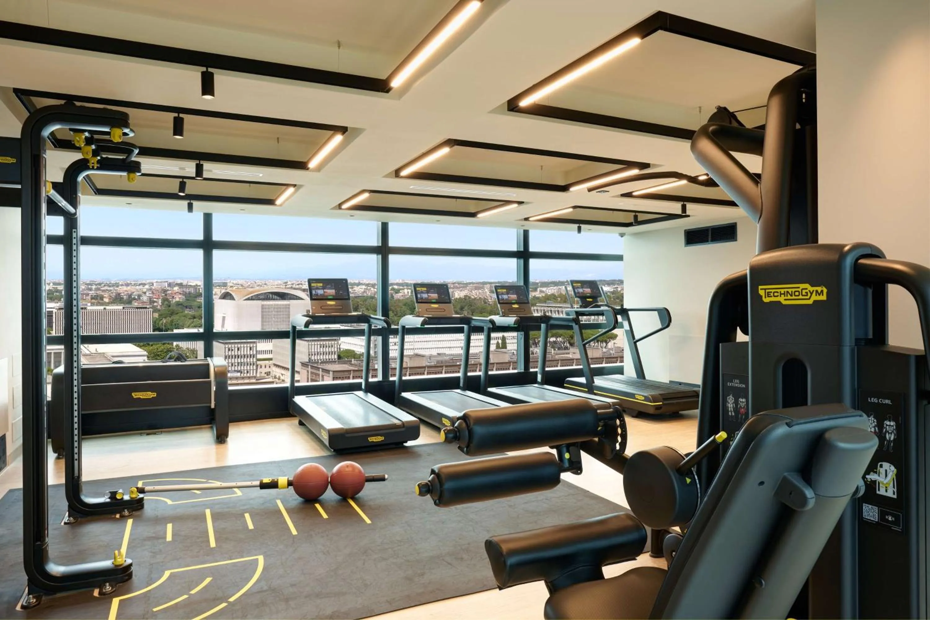 Fitness centre/facilities in Hilton Rome Eur La Lama