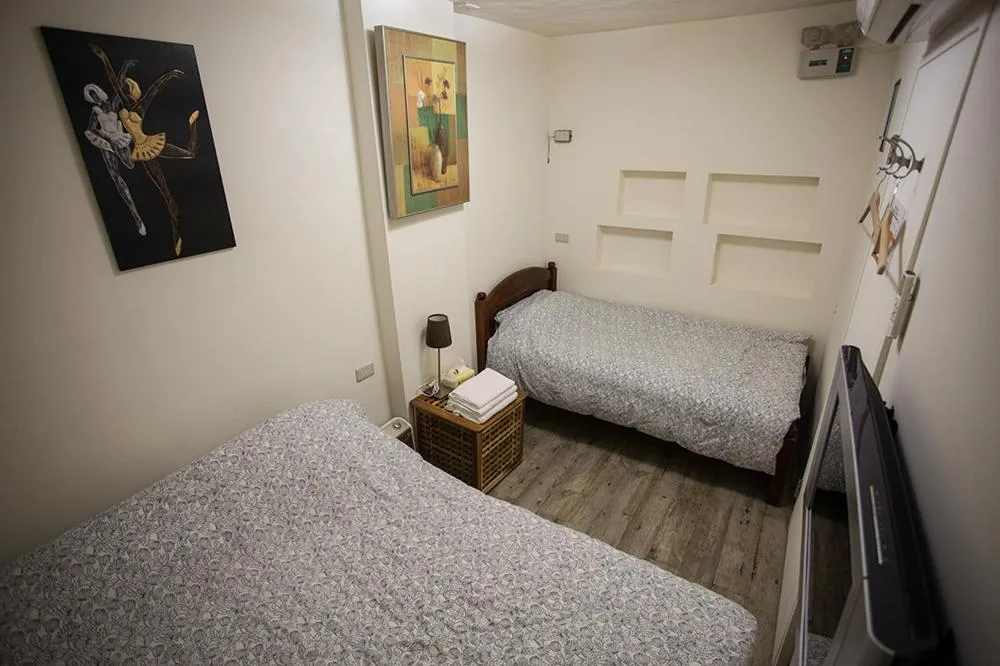 Photo of the whole room, Bed in May Rooms Taipei Nangang Station