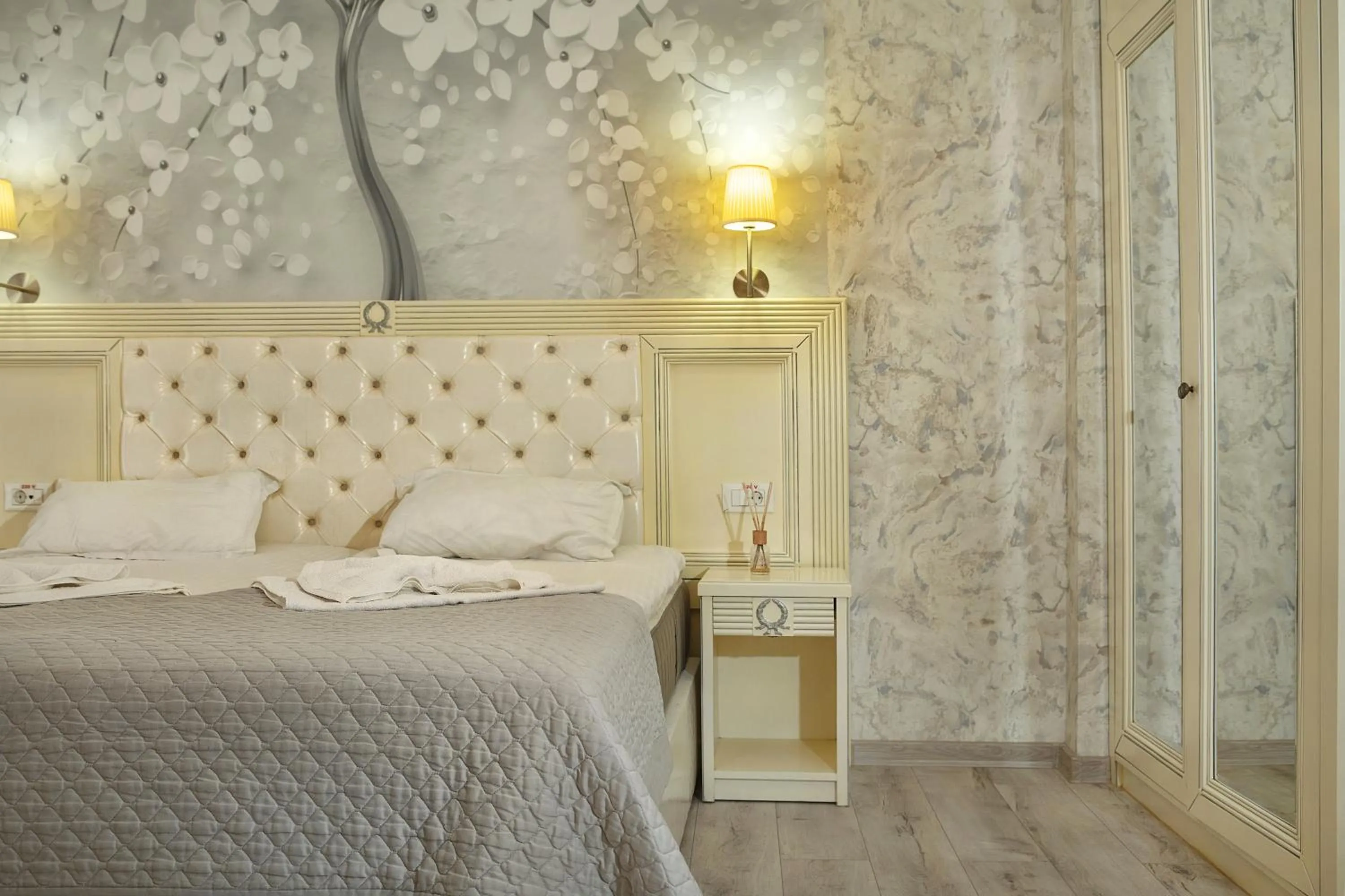 Bed in Carol Boutique - Vila Cornelia
