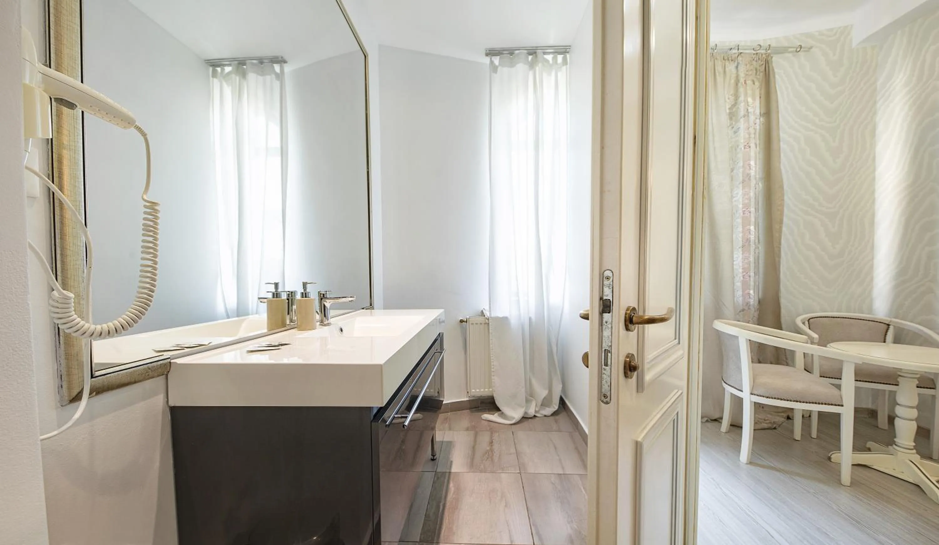 Bathroom in Carol Boutique - Vila Cornelia