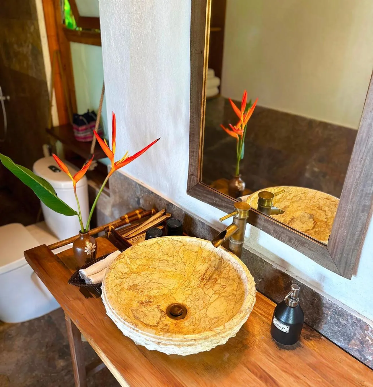 Toilet in PU LUONG BOUTIQUE GARDEN