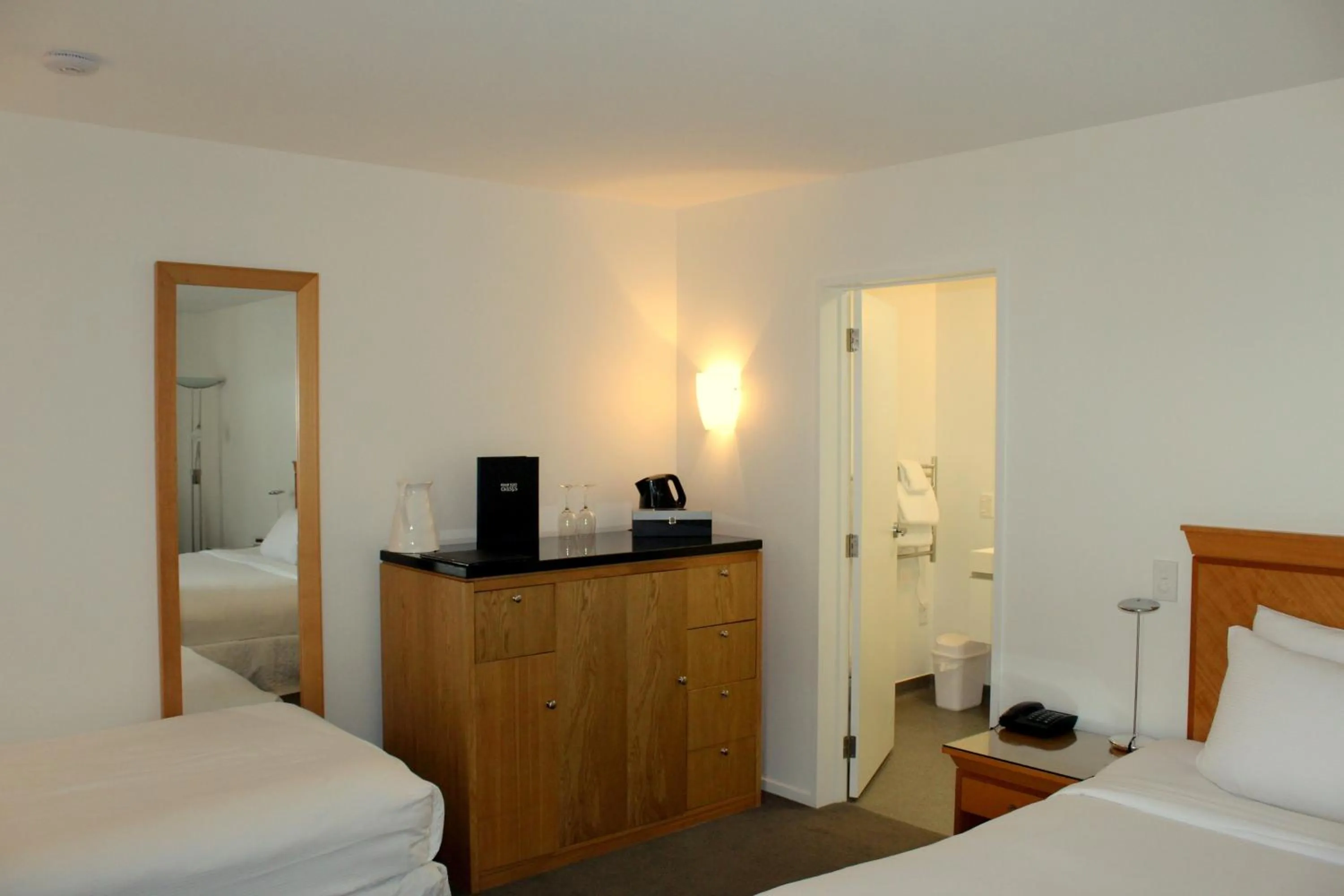 Bedroom, Bed in Franz Josef Oasis