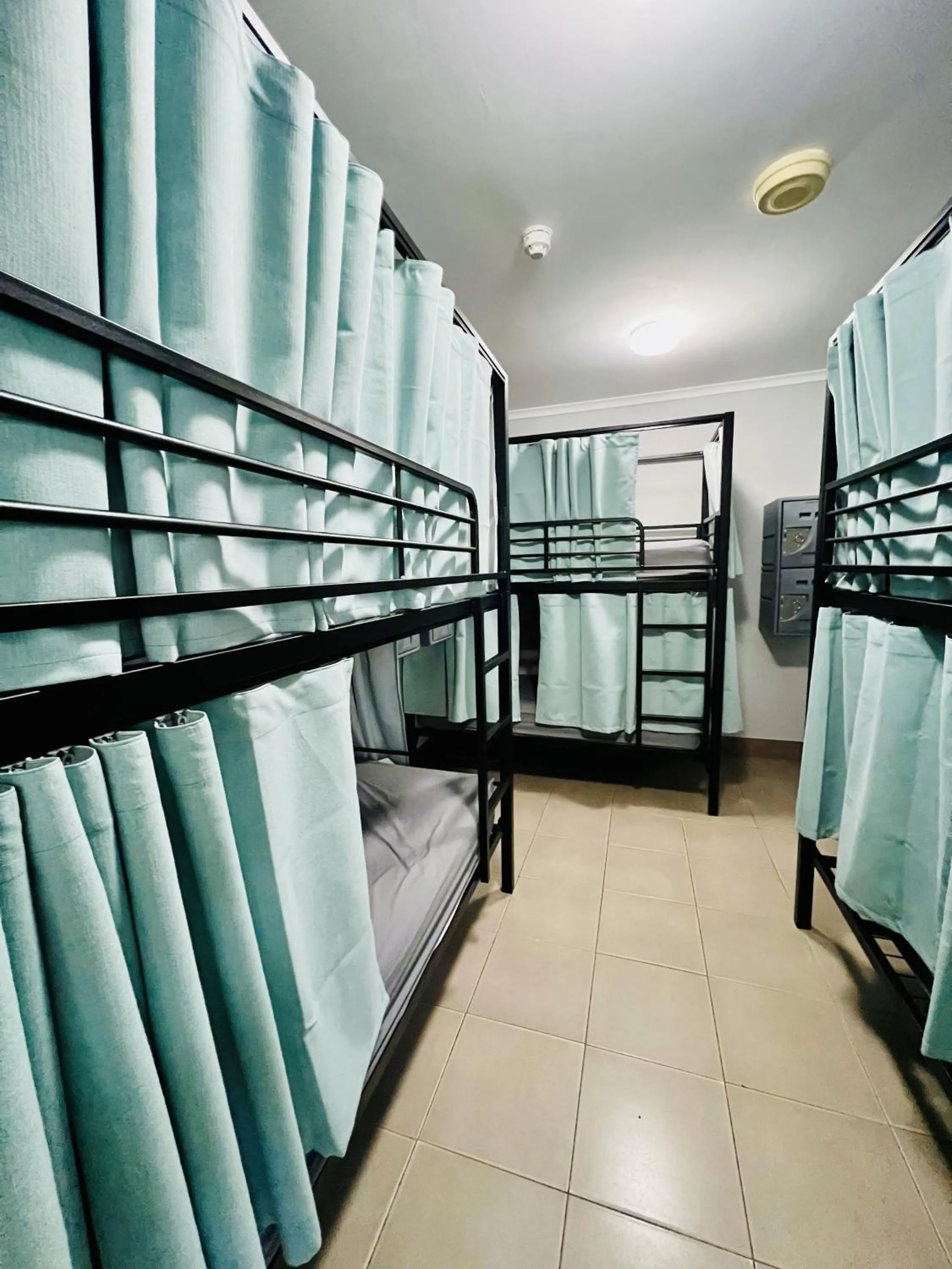 Bed in Noosa Flashpackers