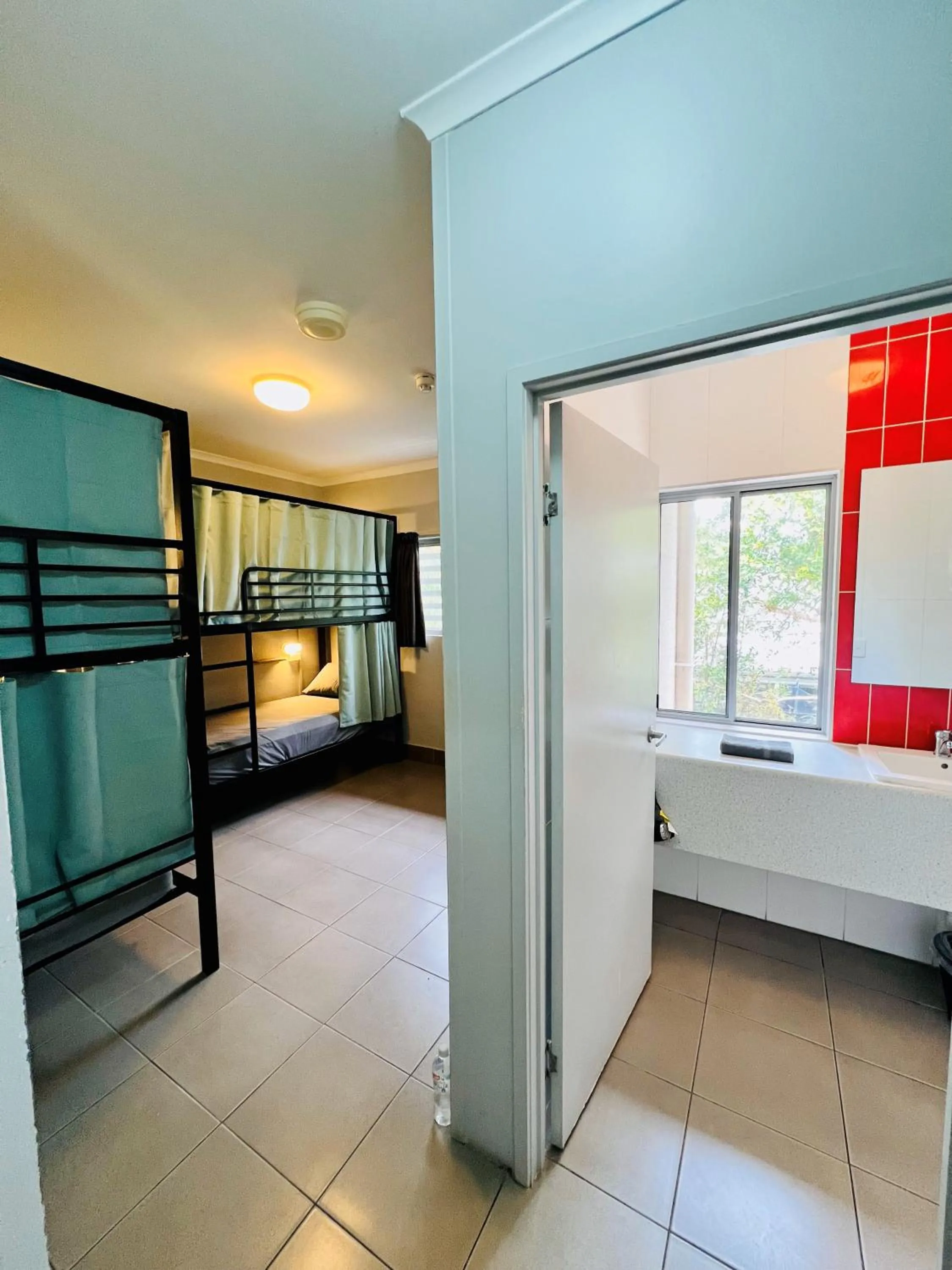 Bed in Noosa Flashpackers