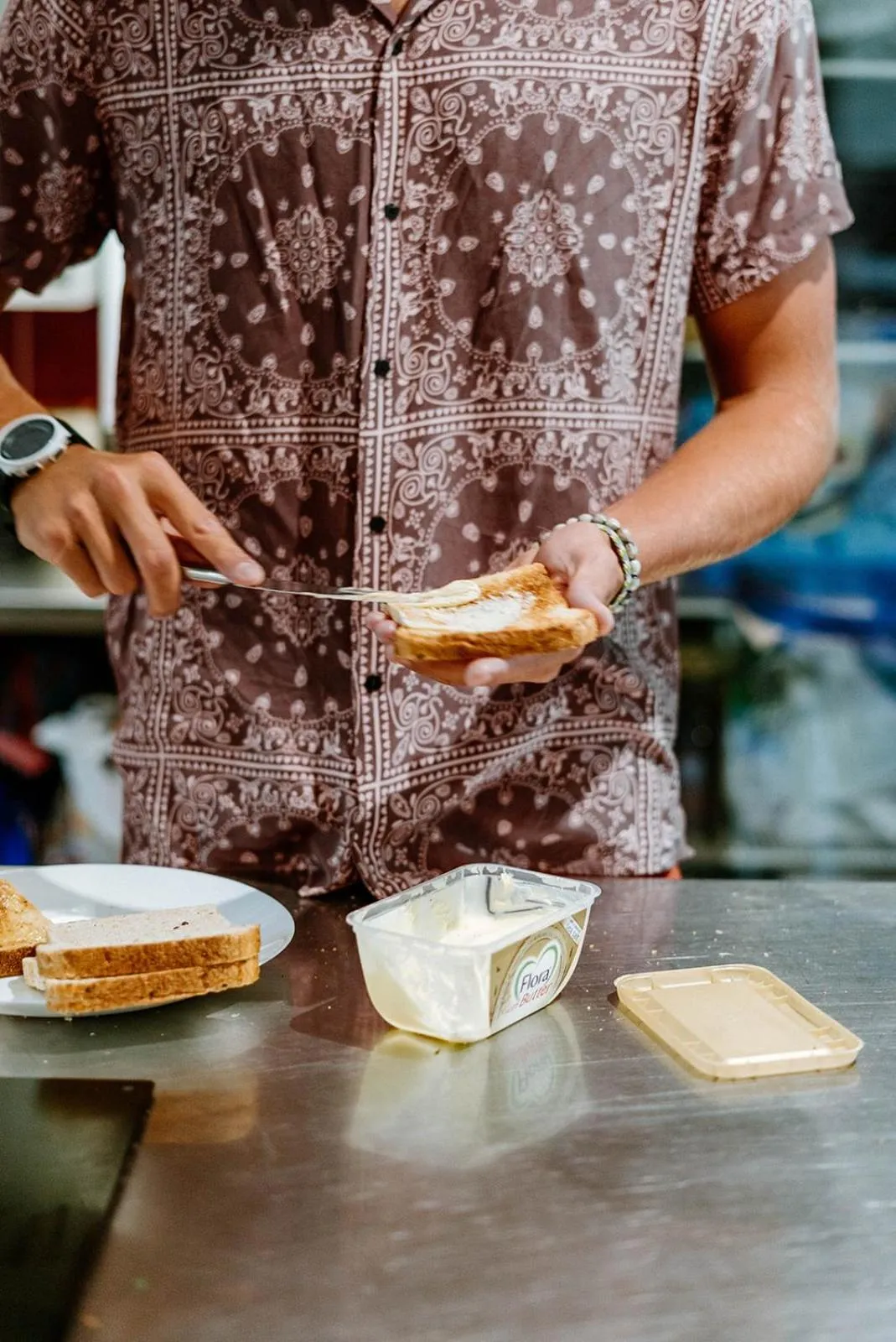 Breakfast in Noosa Flashpackers