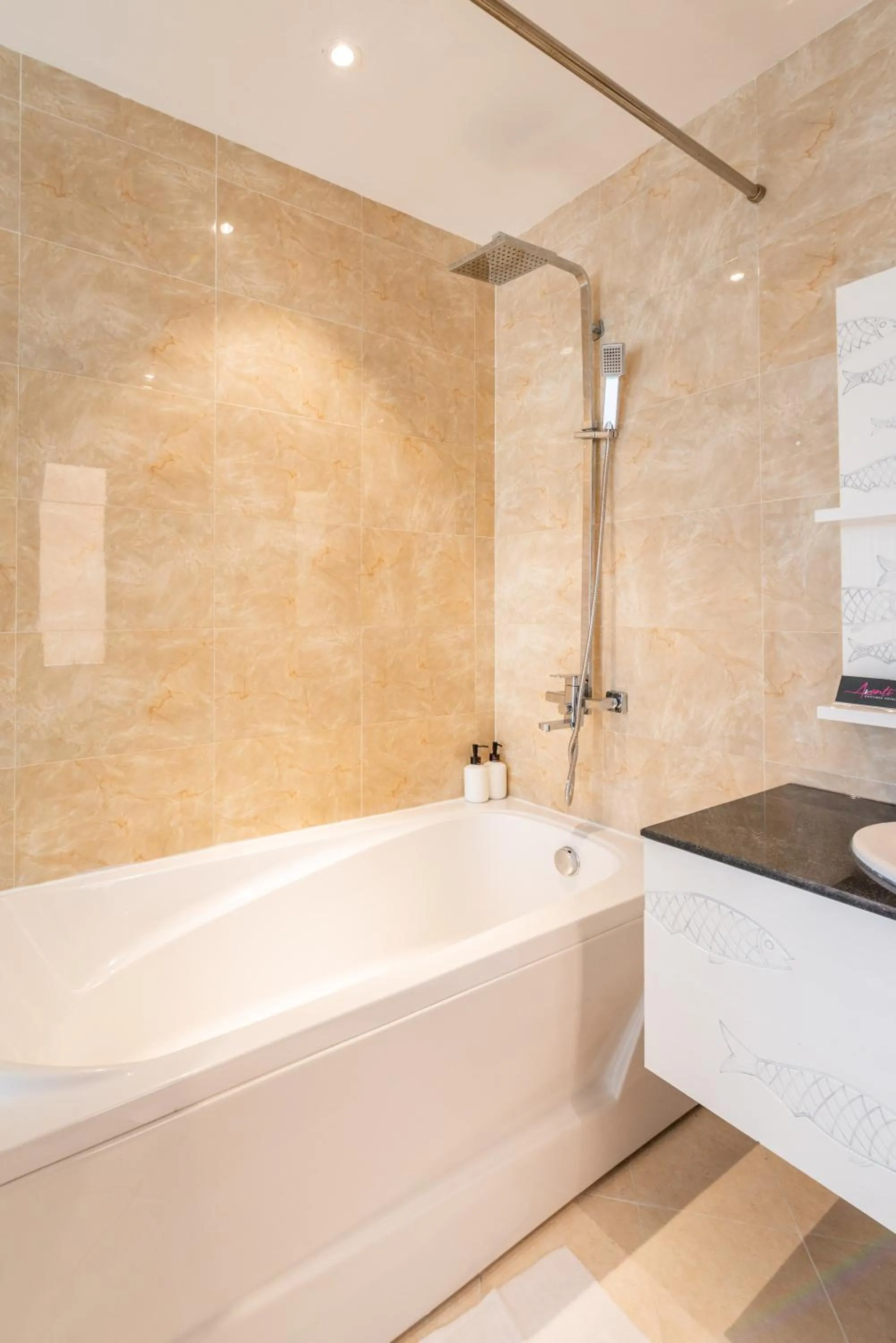 Bathroom in Avanti Boutique Hotel