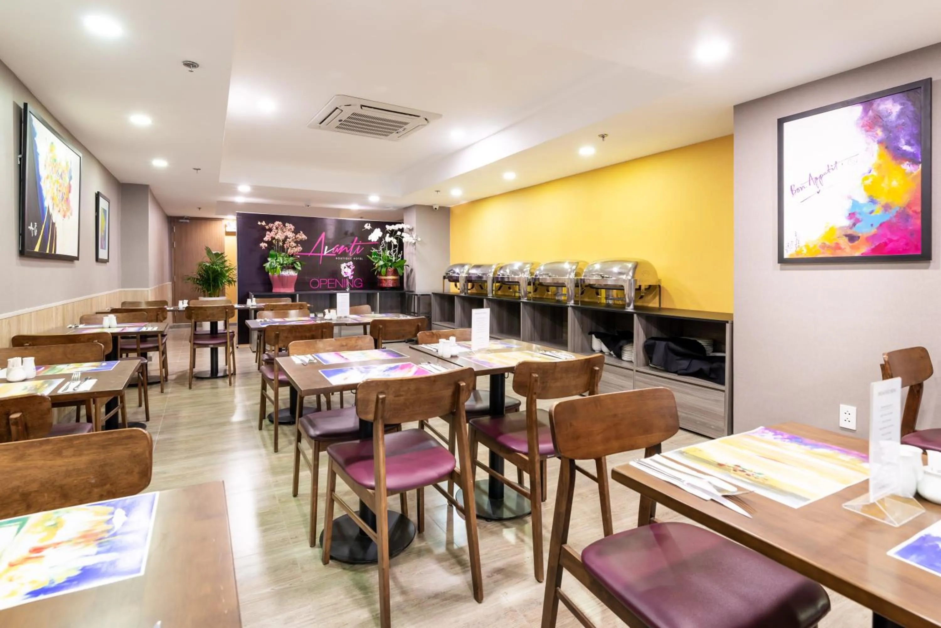 Breakfast in Avanti Boutique Hotel