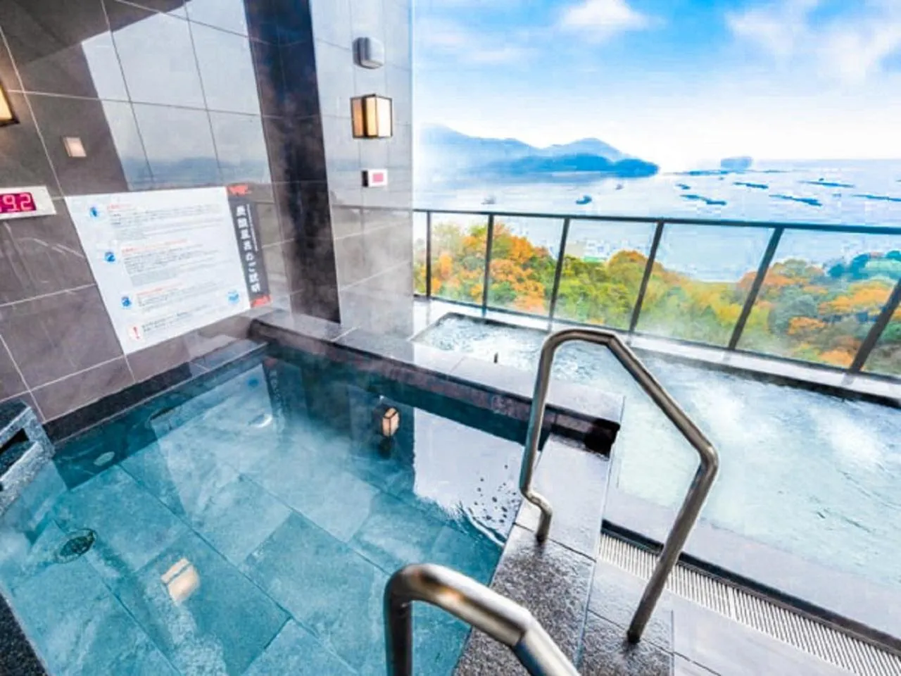 Spa and wellness centre/facilities in LiVEMAX RESORT Miyahama Ocean View