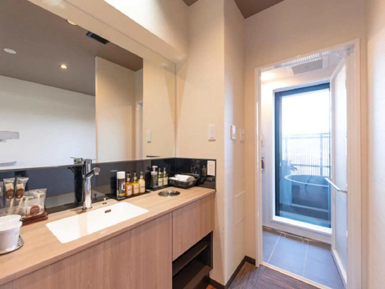 Photo of the whole room in LiVEMAX RESORT Miyahama Ocean View