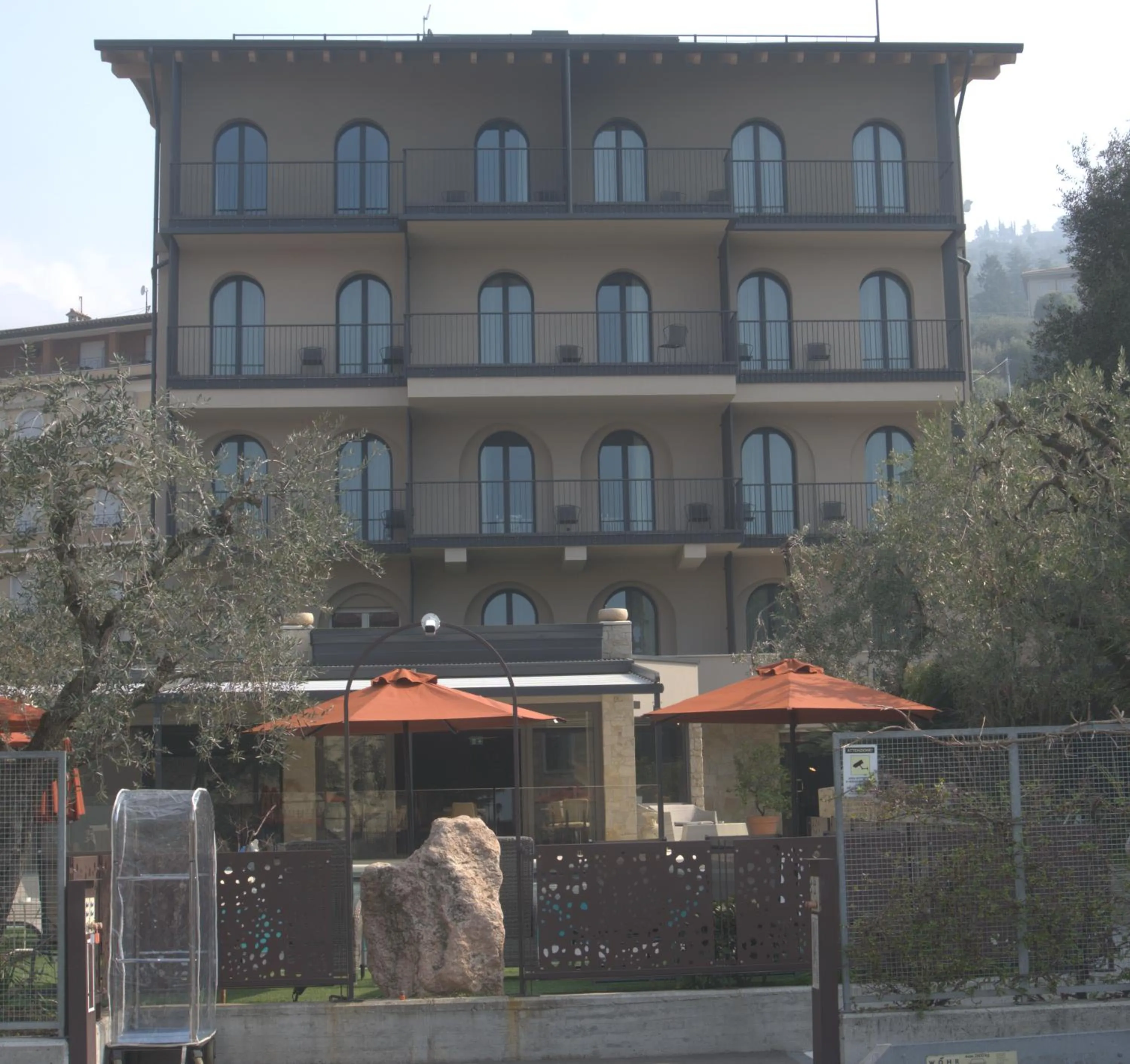 Property building in Hotel Ristorante Al Caminetto WorldHotels Crafted Adults Only