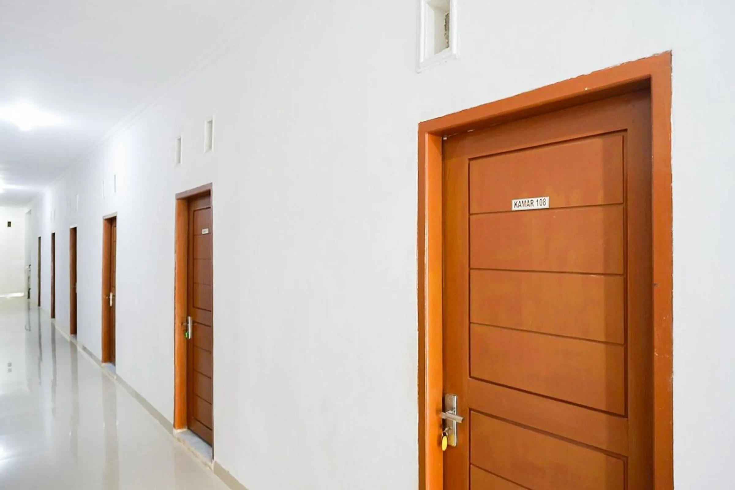 Property building in RedDoorz Plus at Hotel Lestari Karema Mamuju