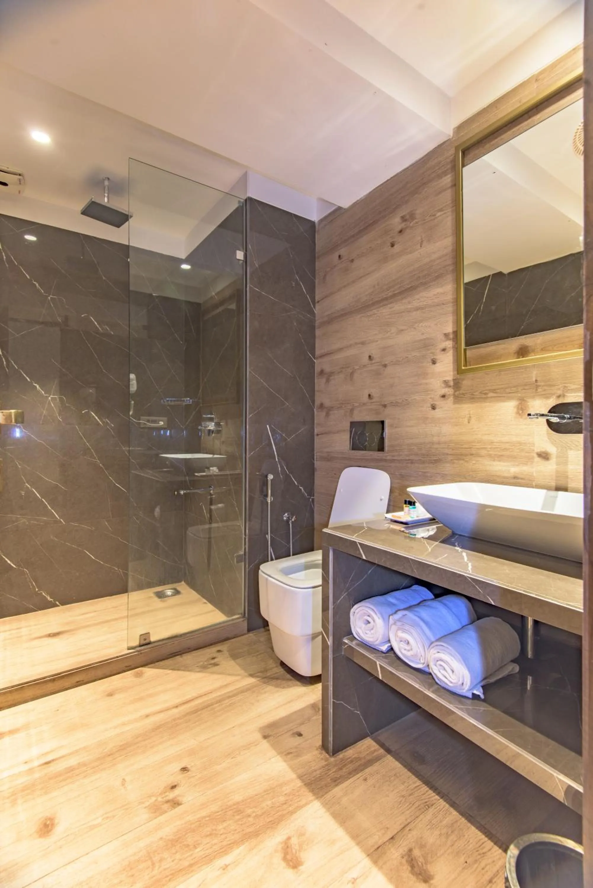 Bathroom in The Fern Residency Calangute-Baga, Goa