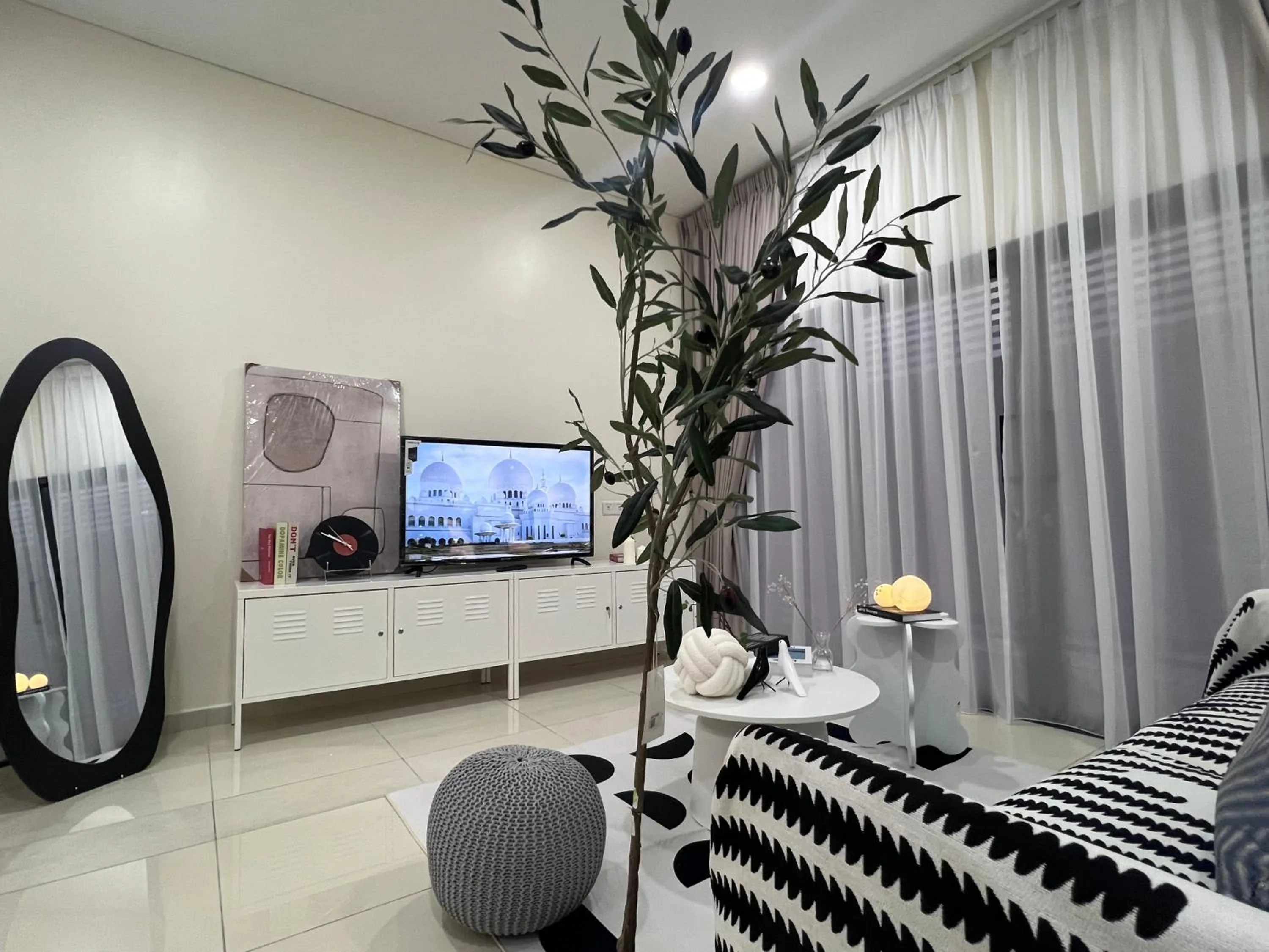 TV and multimedia in Plaza Arkadia Desa Parkcity by KLhomesweet